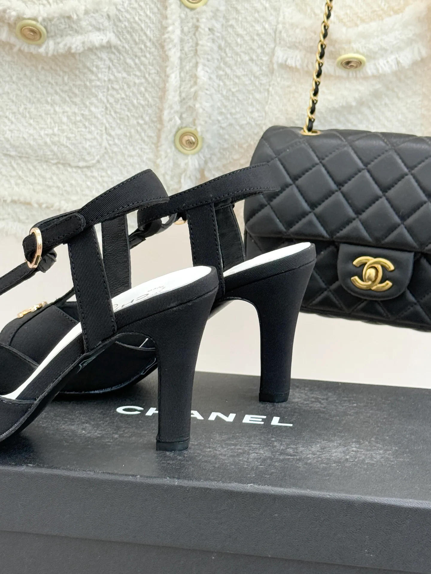 Босоножки Женские Chanel 11167405