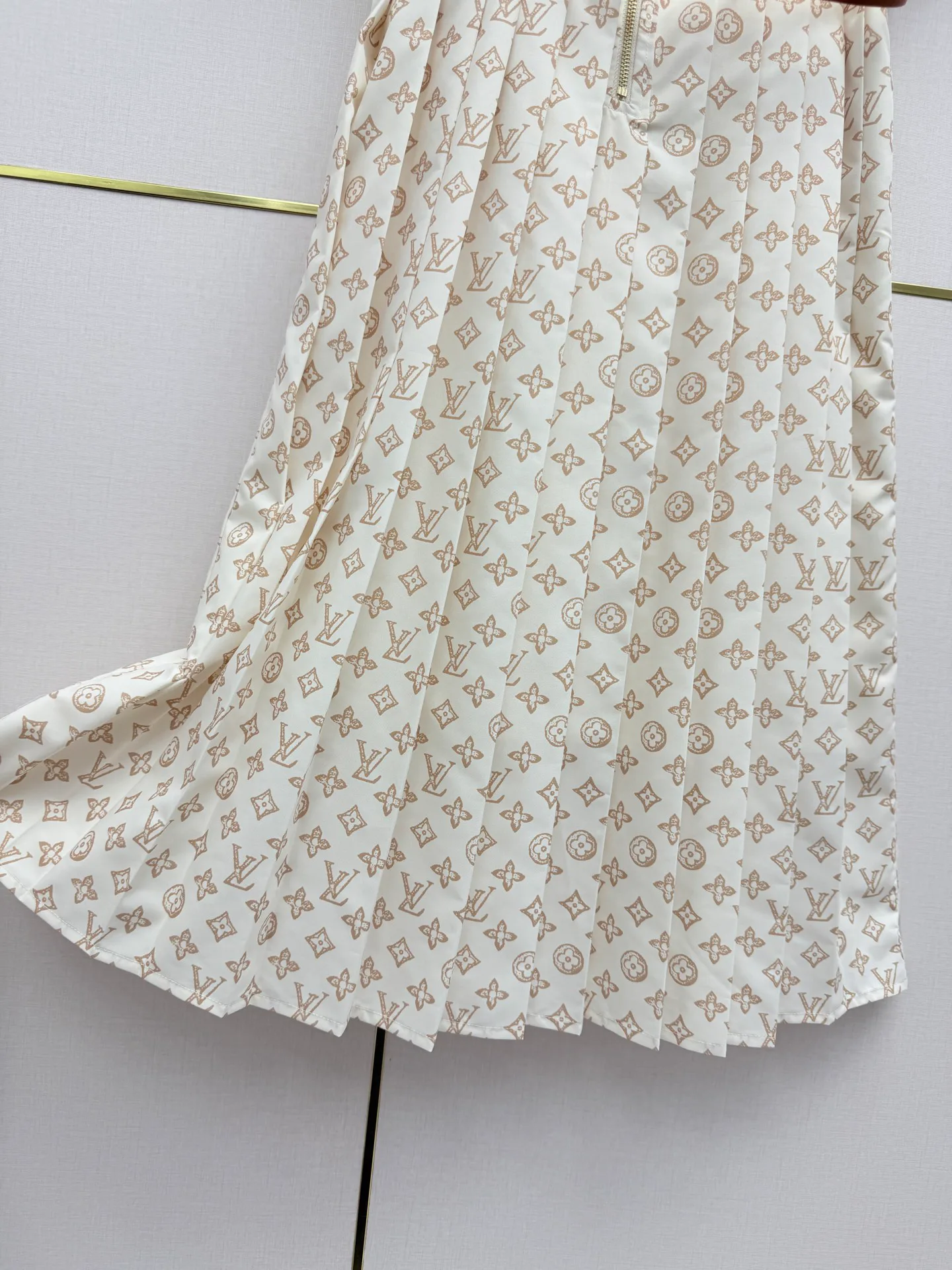 Платья Женские Louis Vuitton 10058340