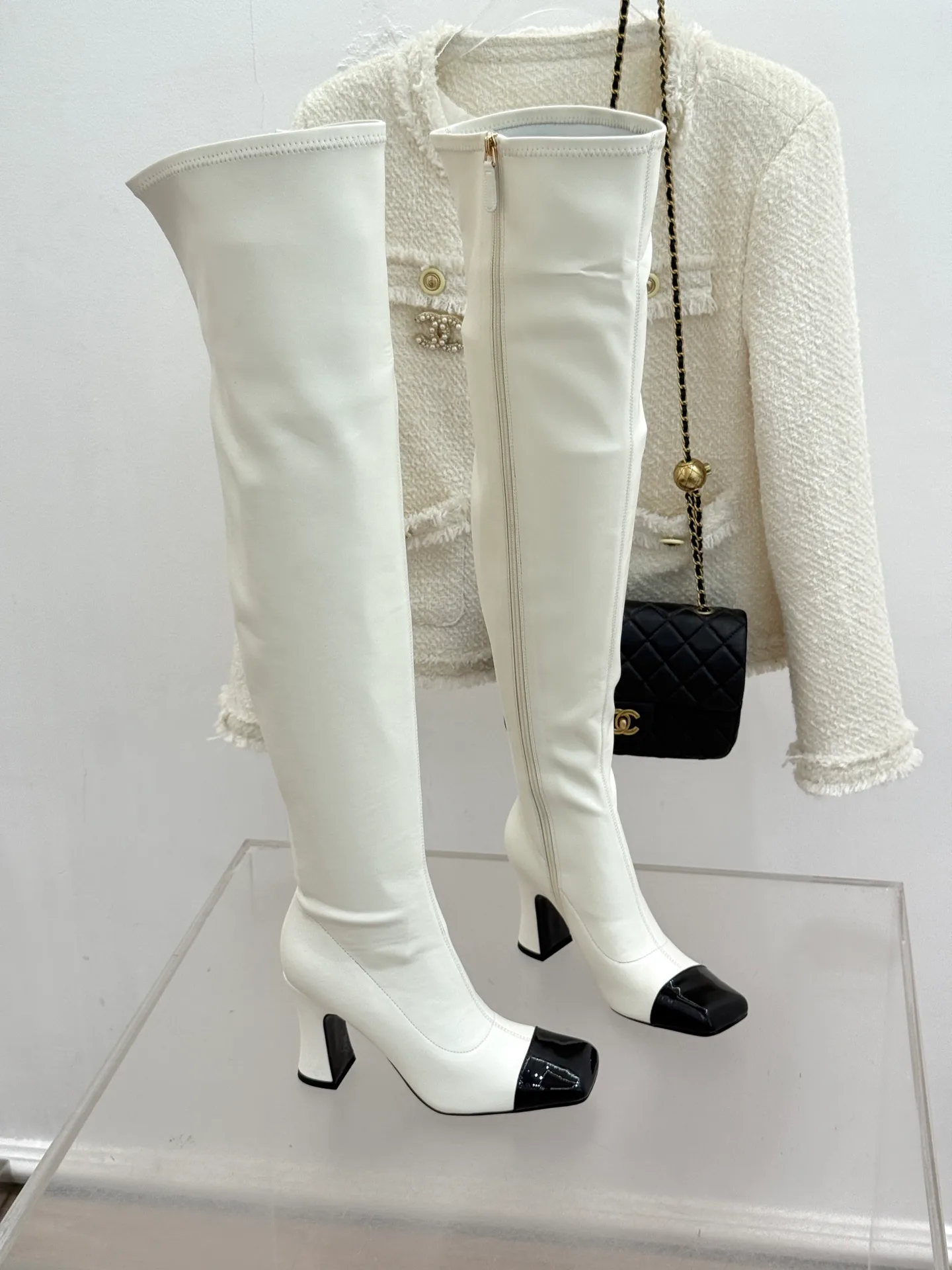 Сапоги Женские Chanel 18613407