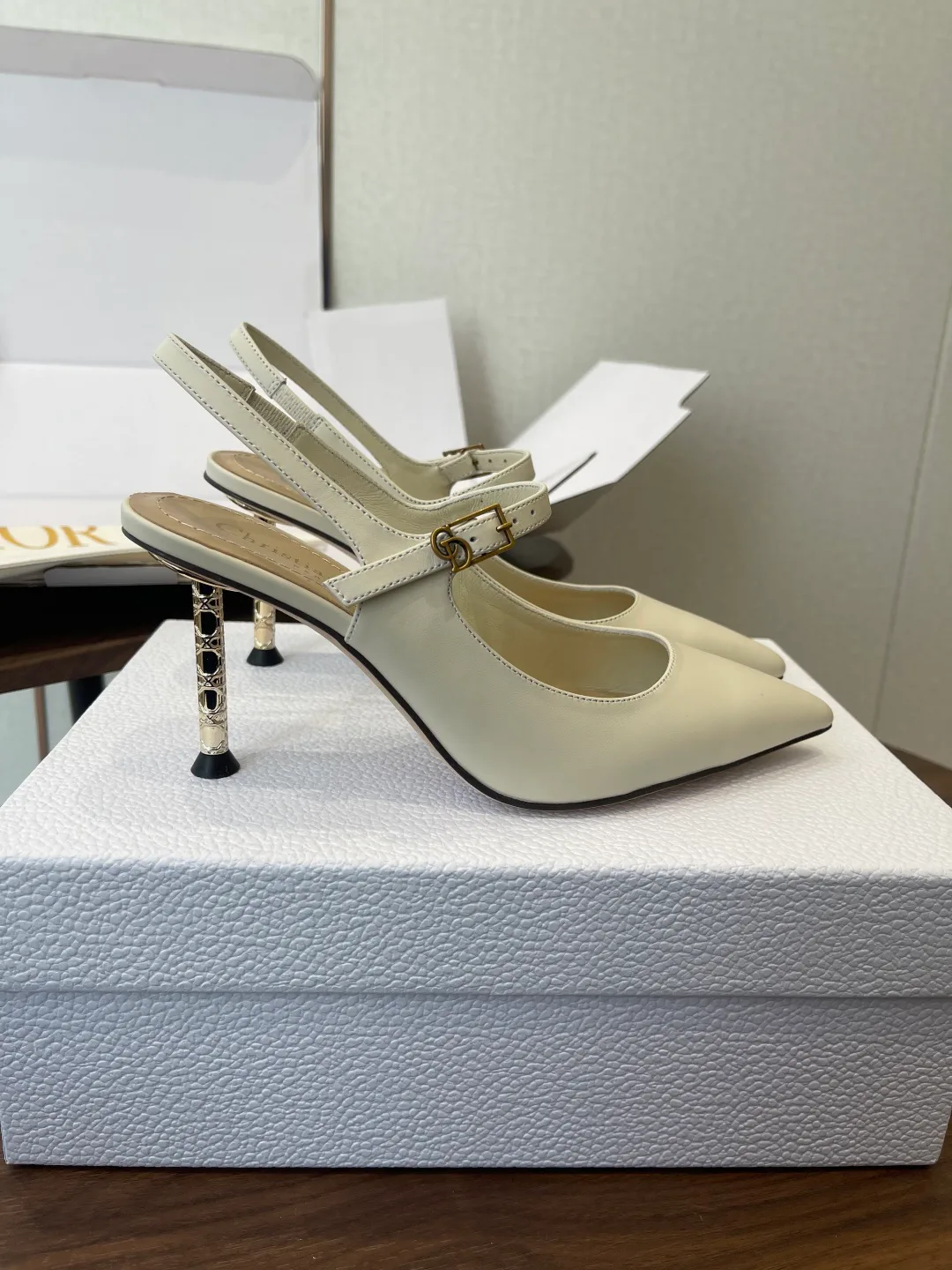 Босоножки Женские Christian Dior 13166311