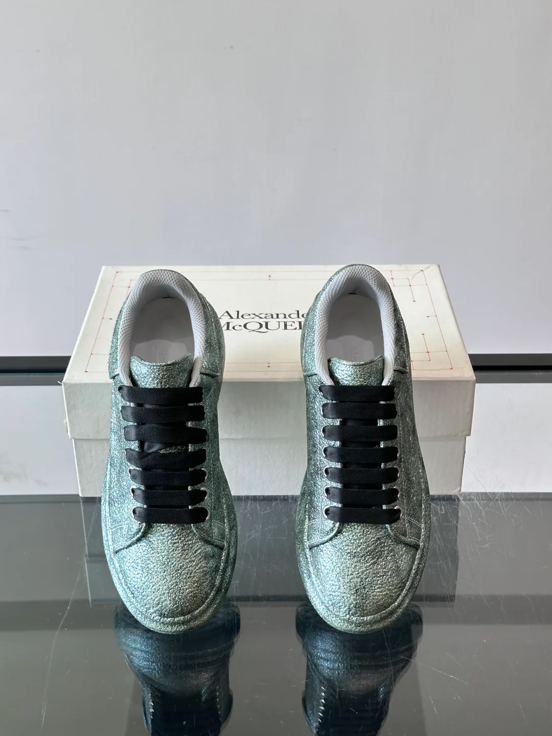 Кроссовки Женские Alexander Mcqueen 17447544