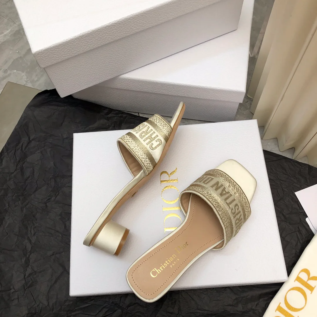 Босоножки Женские Christian Dior 18634026