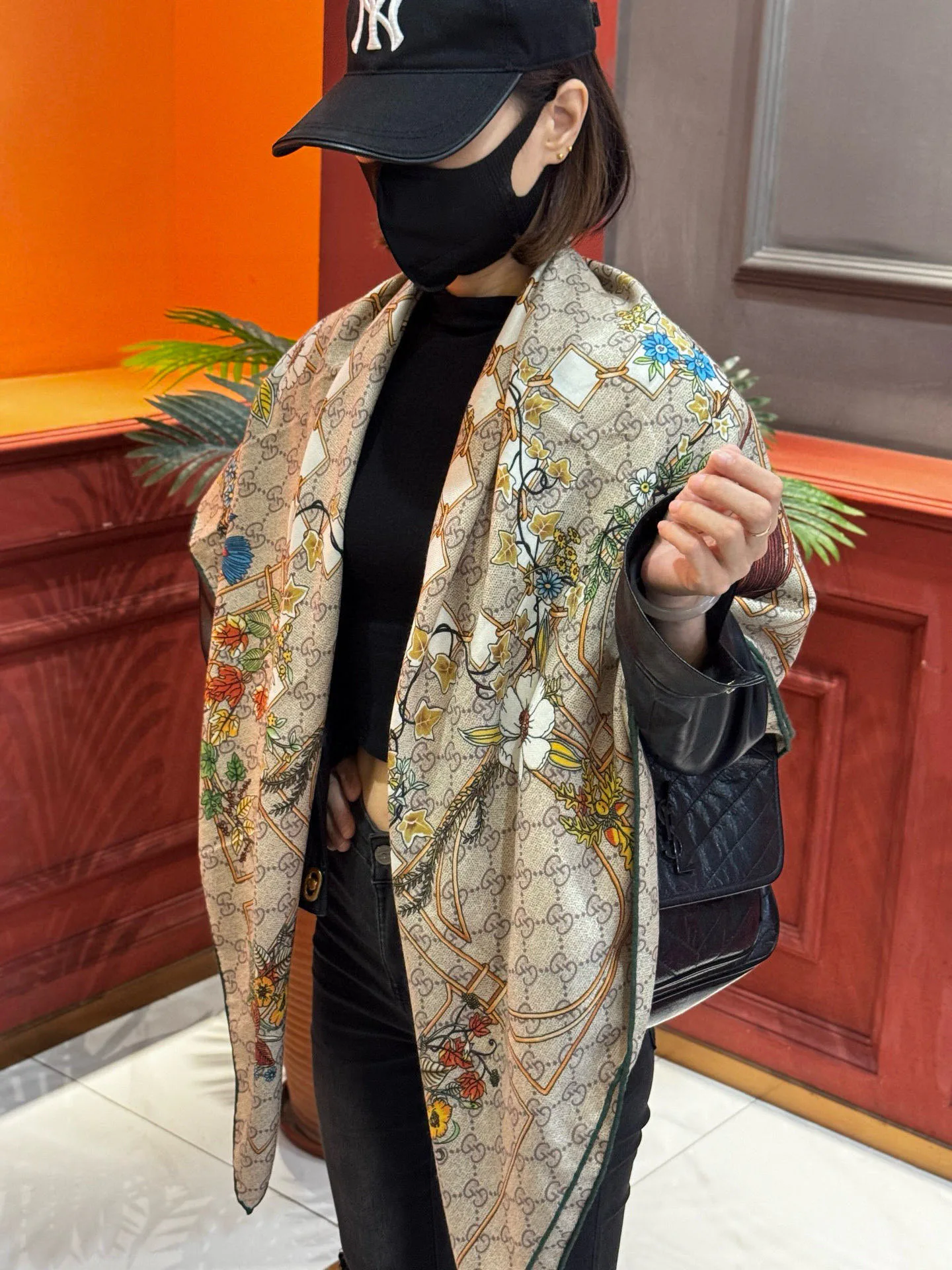 Шарфы Gucci 153876