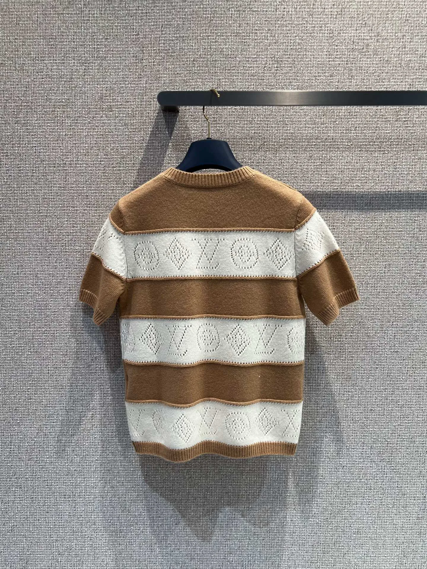 Топы Женские Louis Vuitton 12813513