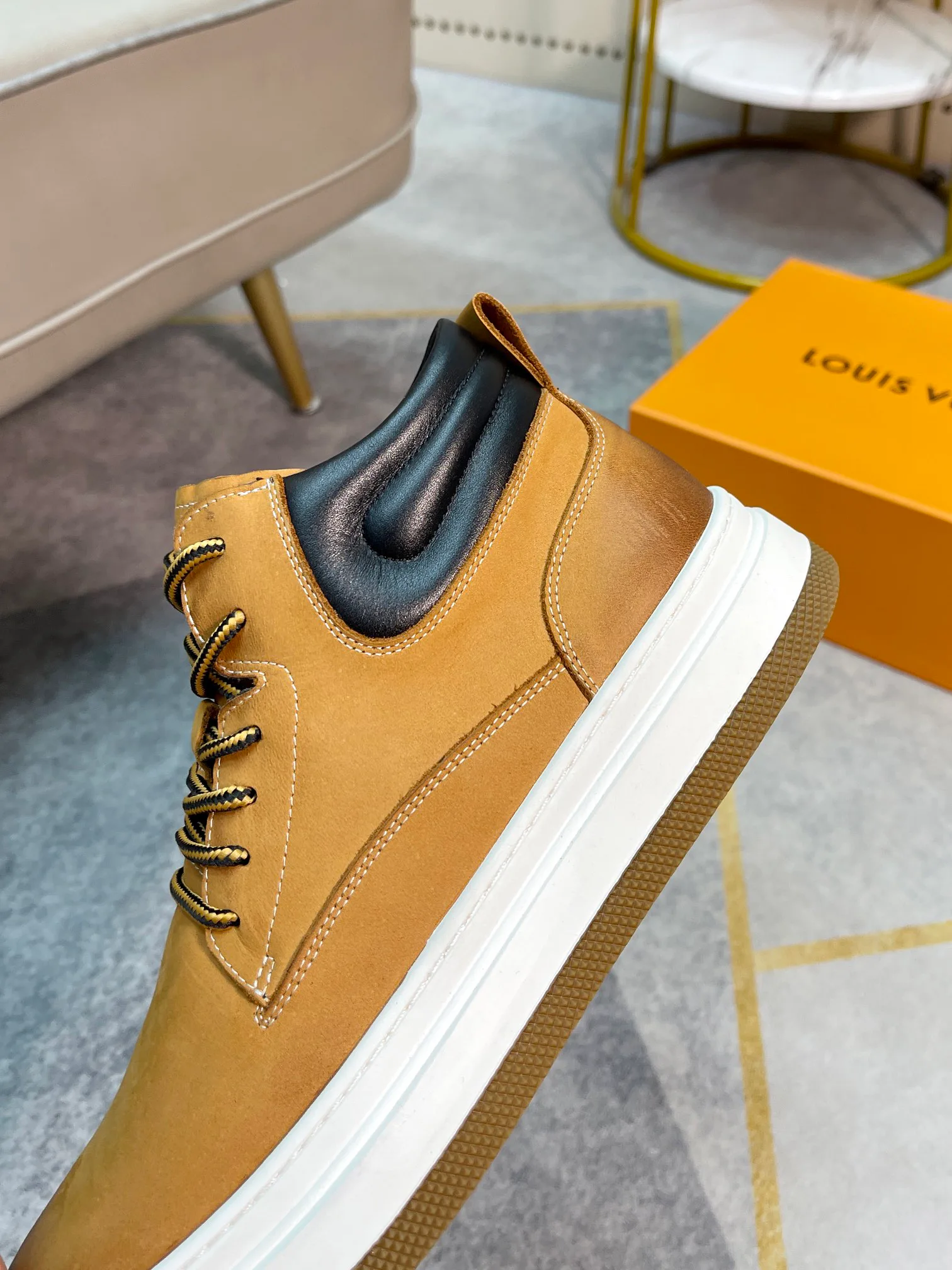 Кроссовки Мужские Louis Vuitton 1862031