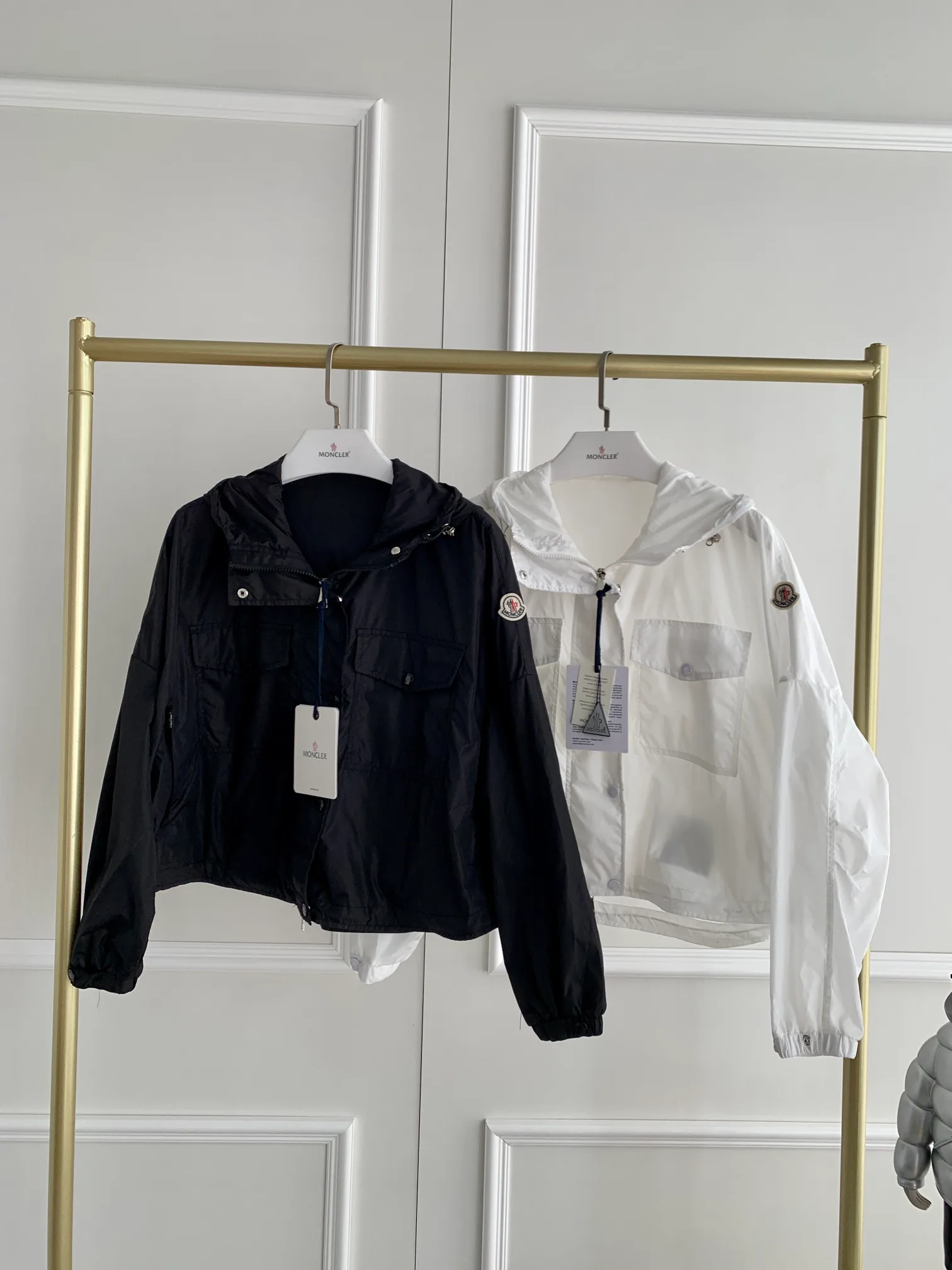 Куртки И Пуховики Женские Moncler 11459431