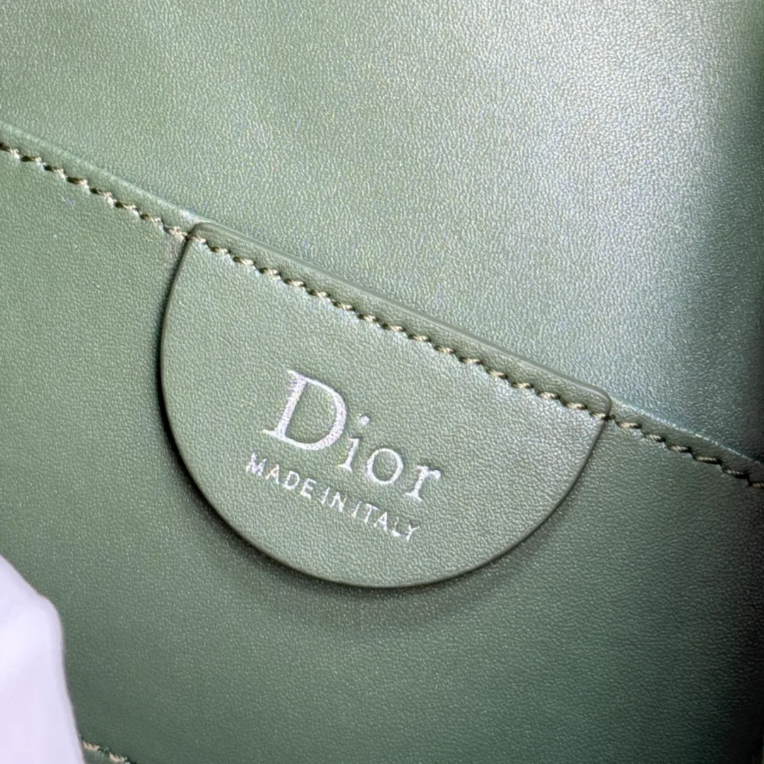 Классические Сумки Женские Christian Dior 18116267