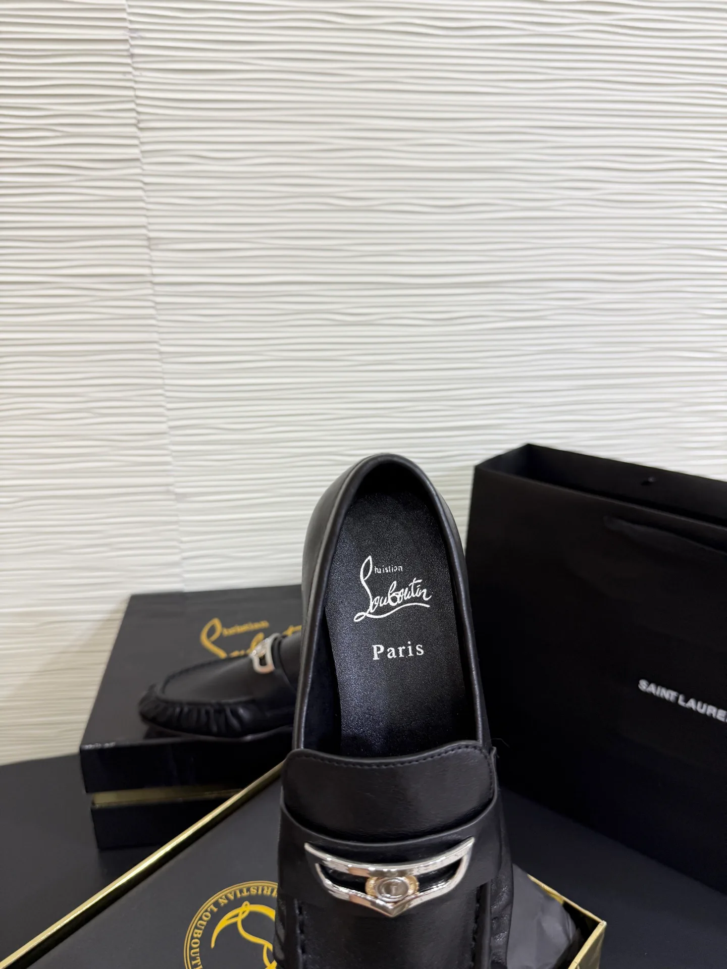 Лоферы И Мокасины Женские Christian Louboutin 19584057