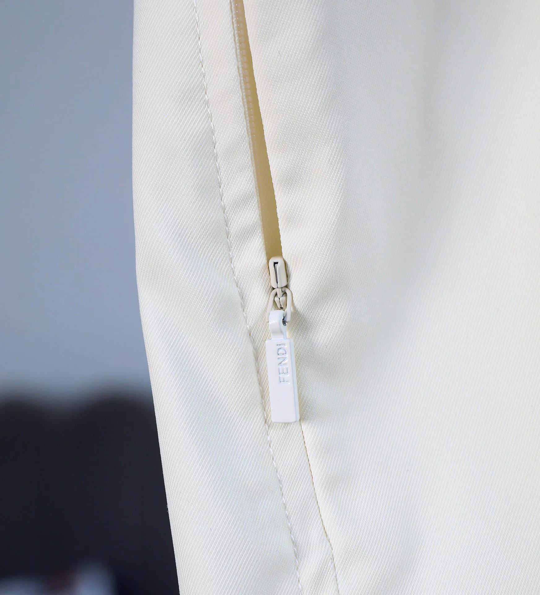 Шорты Женские Fendi 11201556