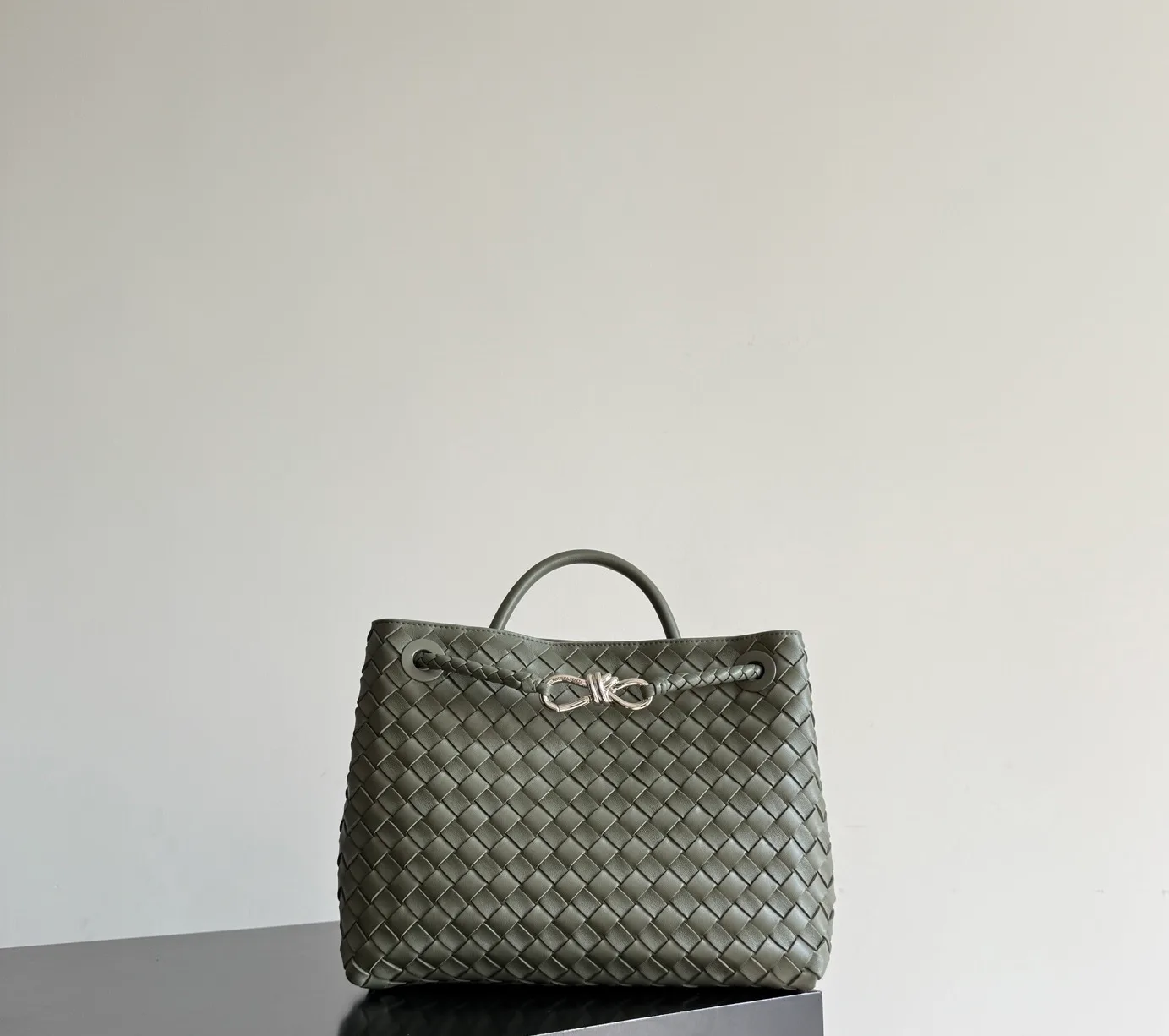 Классические Сумки Женские Bottega Veneta 11607465