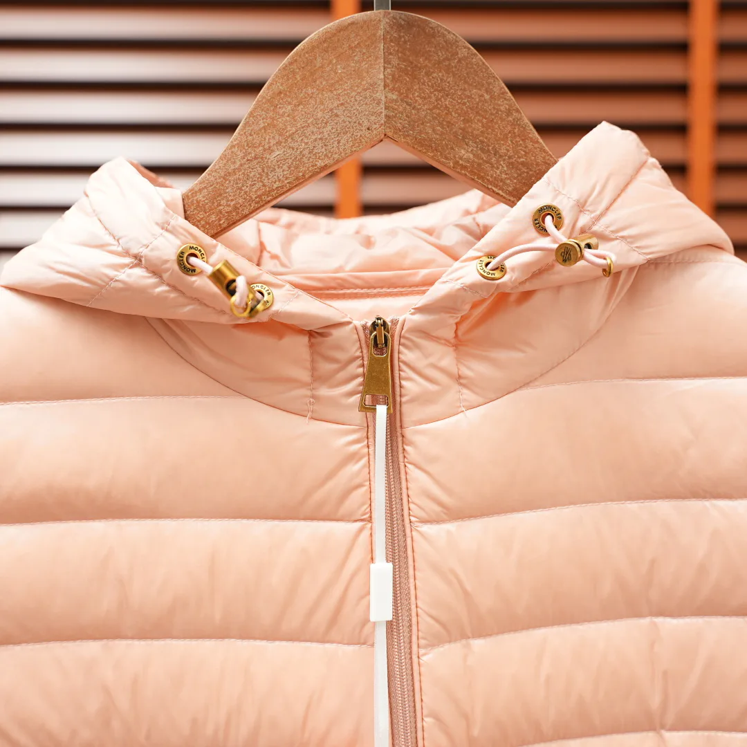 Куртки И Пуховики Женские Moncler 18883072