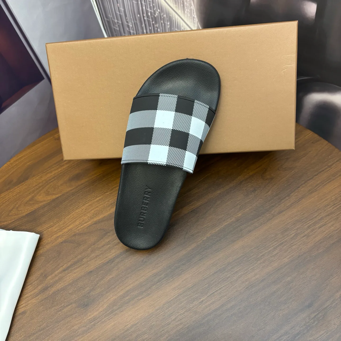 Шлепанцы Женские Burberry 587966