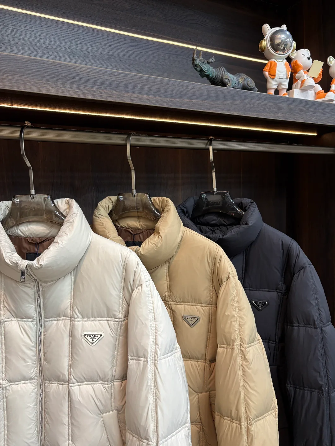 Куртки И Пуховики Мужские Prada 17925285