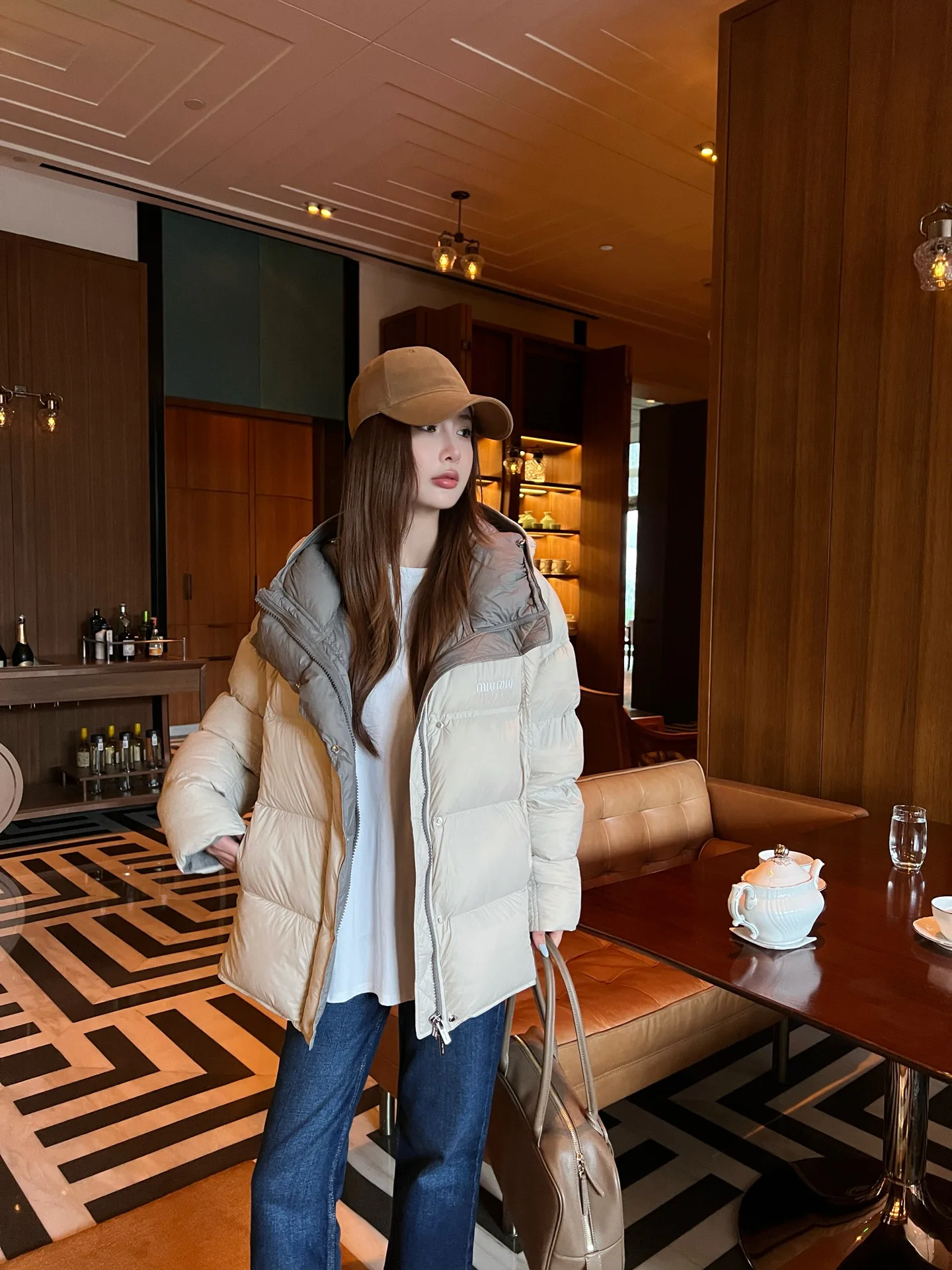 Куртки И Пуховики Женские Miu Miu 18710738