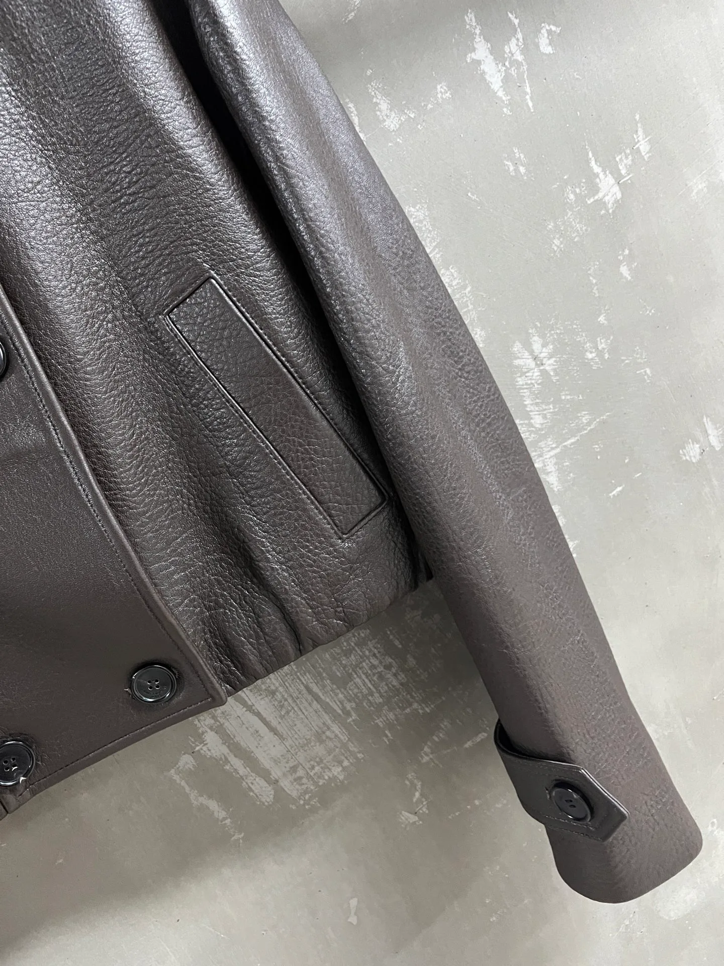 Кожаные Куртки И Дублёнки Женские Saint Laurent 18479707