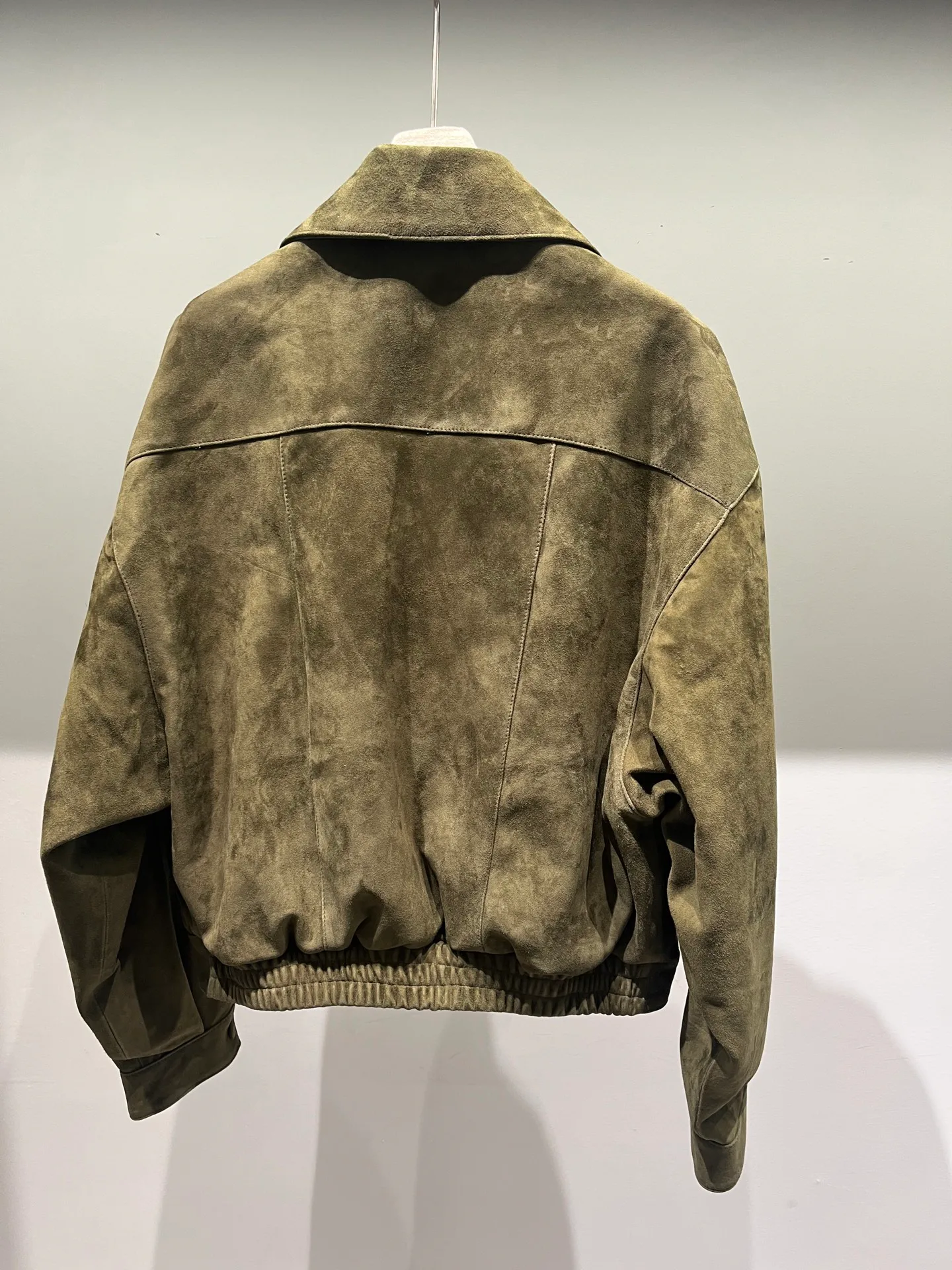 Кожаные Куртки И Дублёнки Женские Saint Laurent 18523557