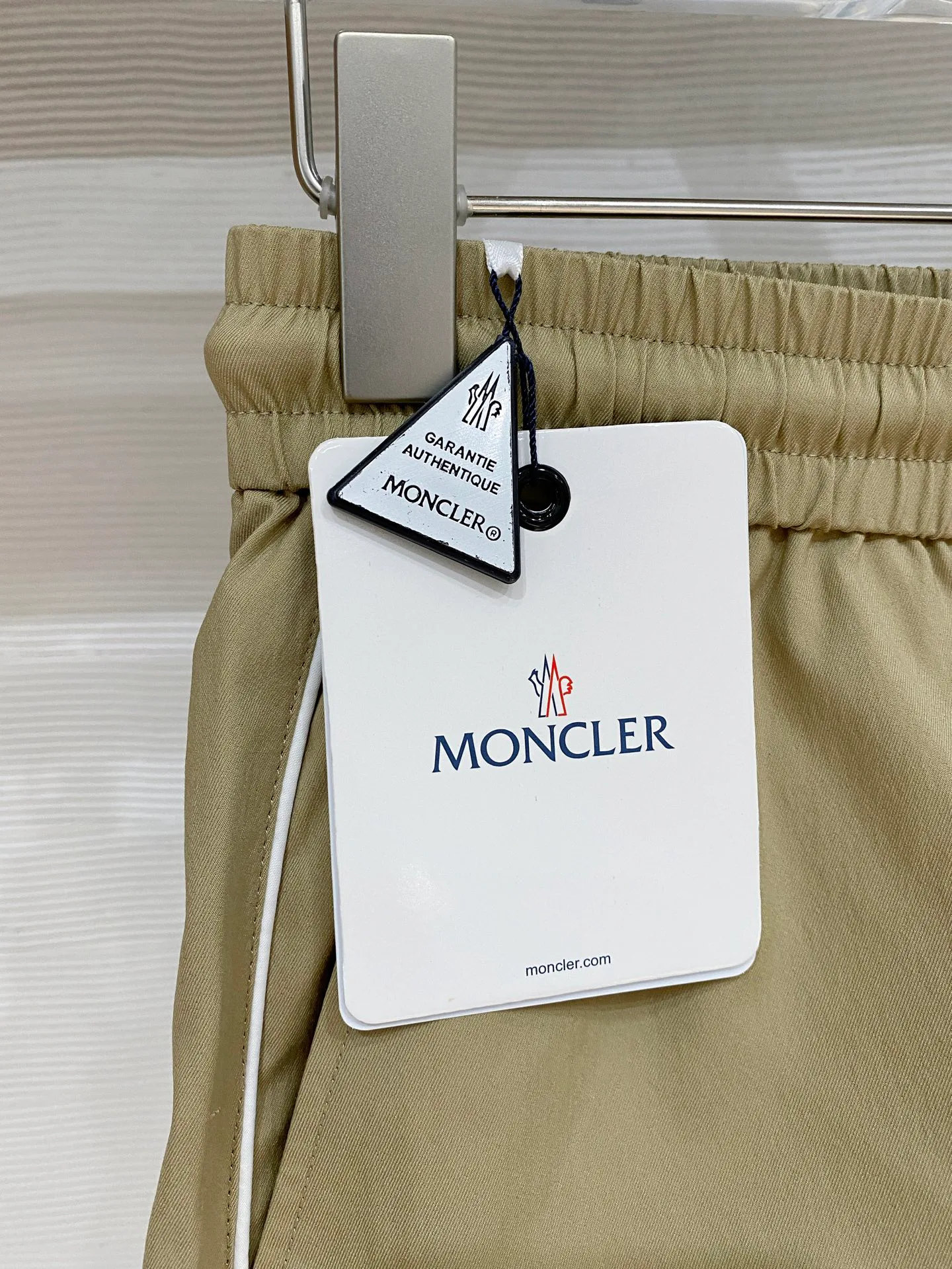 Шорты Женские Moncler 11584638