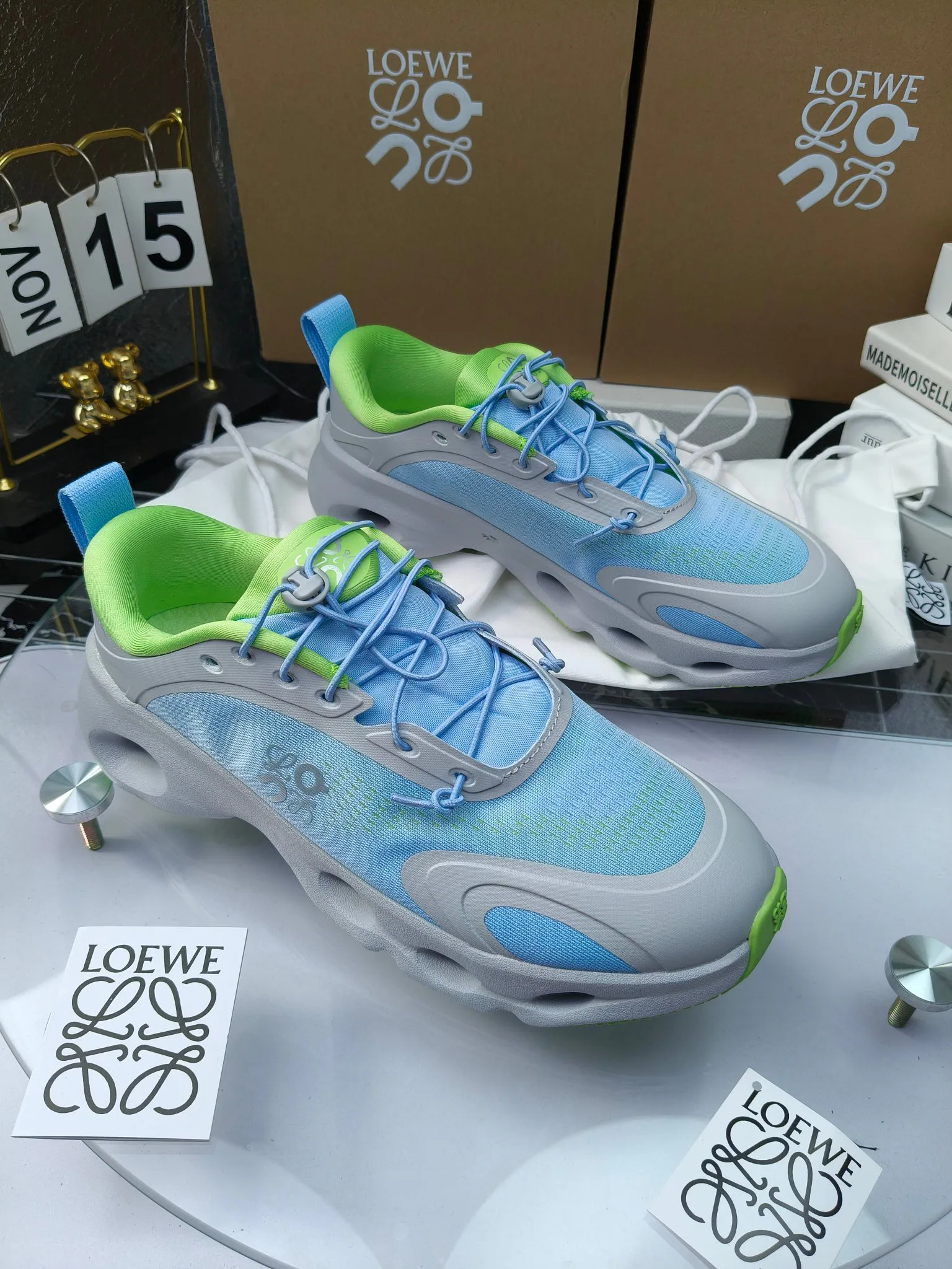 Кроссовки Женские Loewe 1885474