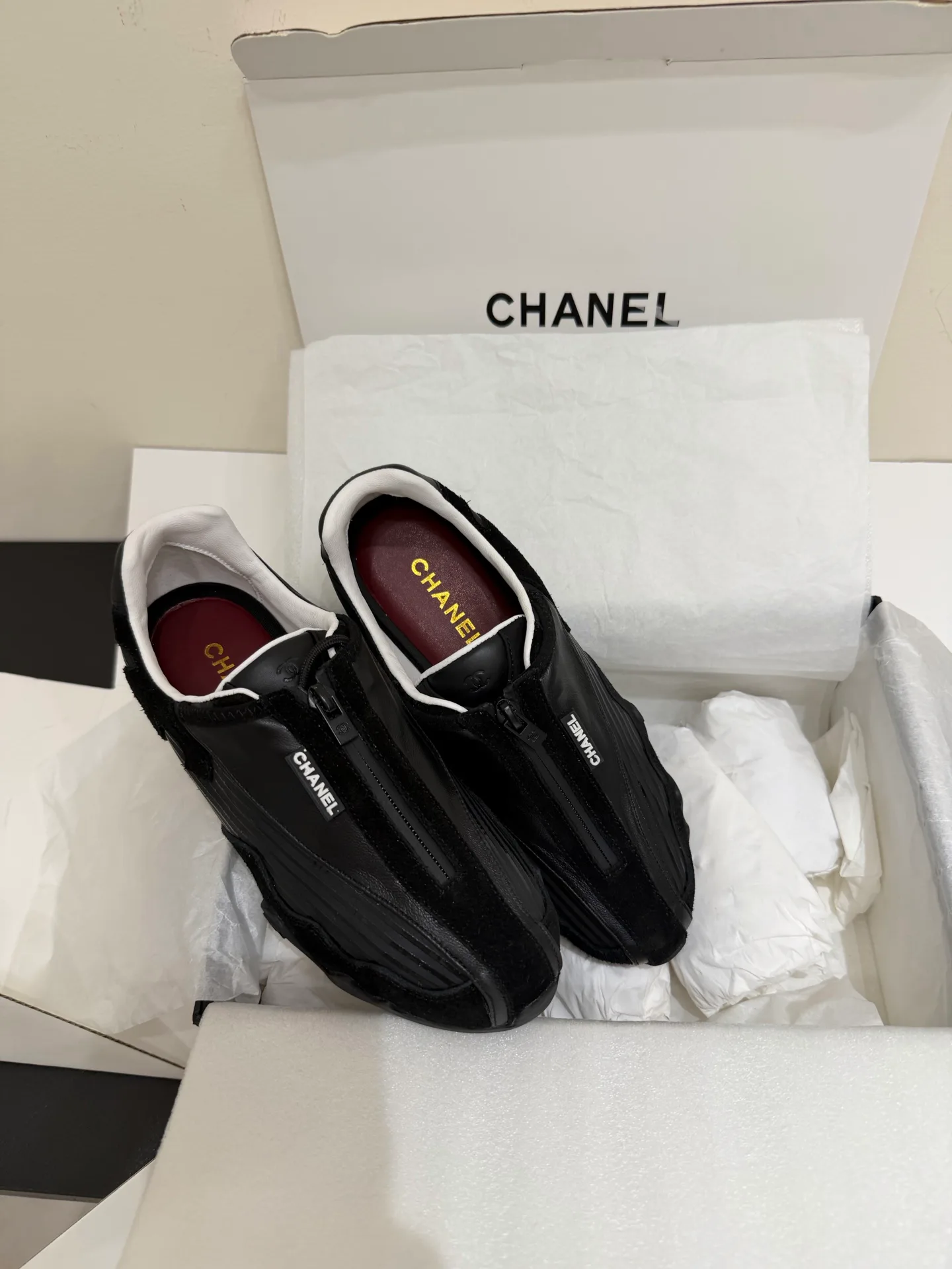 Кроссовки Женские Chanel 19635687