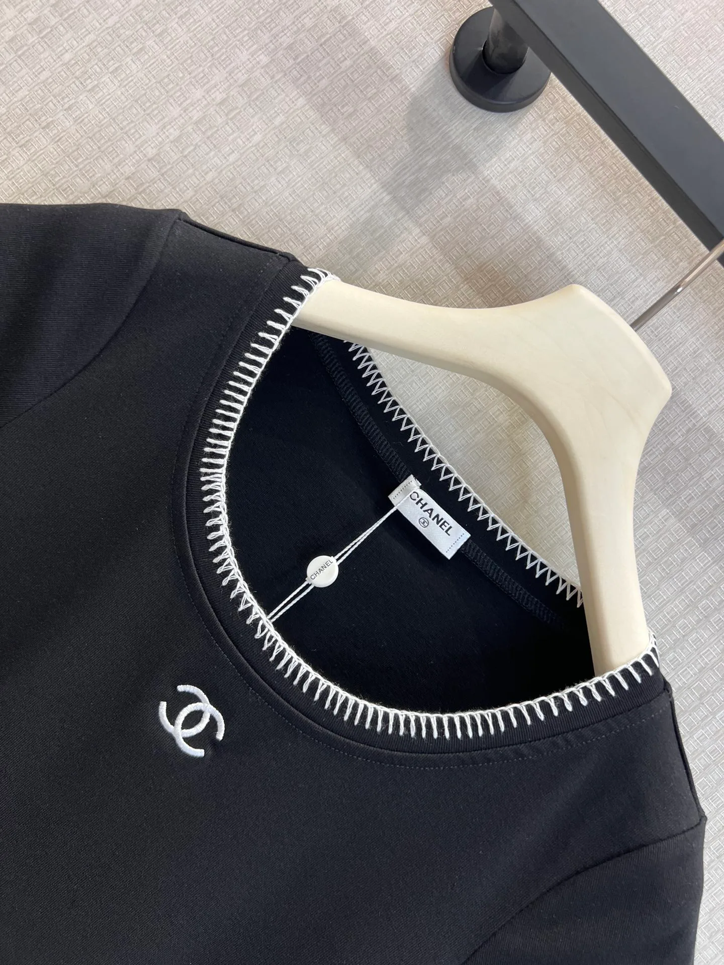 Футболки Женские Chanel 10715896