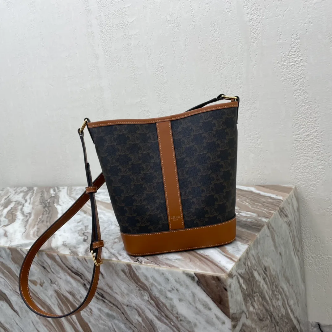 Классические Сумки Женские Celine 12604663