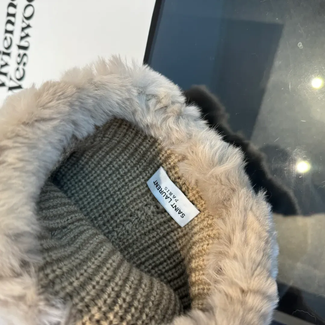 Головные Уборы Saint Laurent 849025