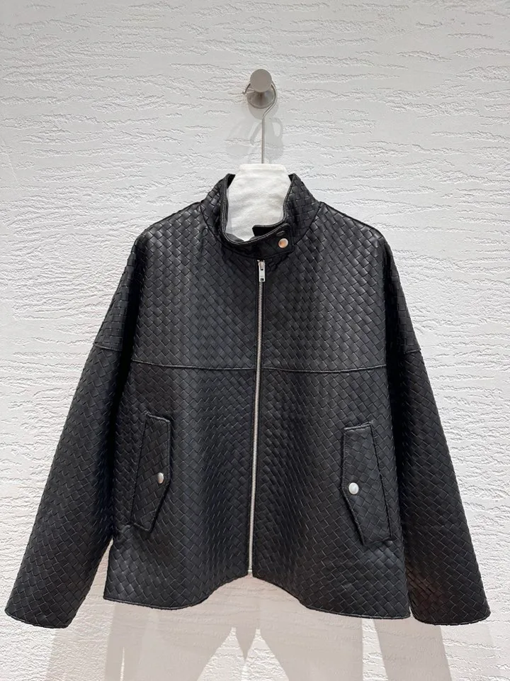 Кожаные Куртки И Дублёнки Женские Bottega Veneta 19056905