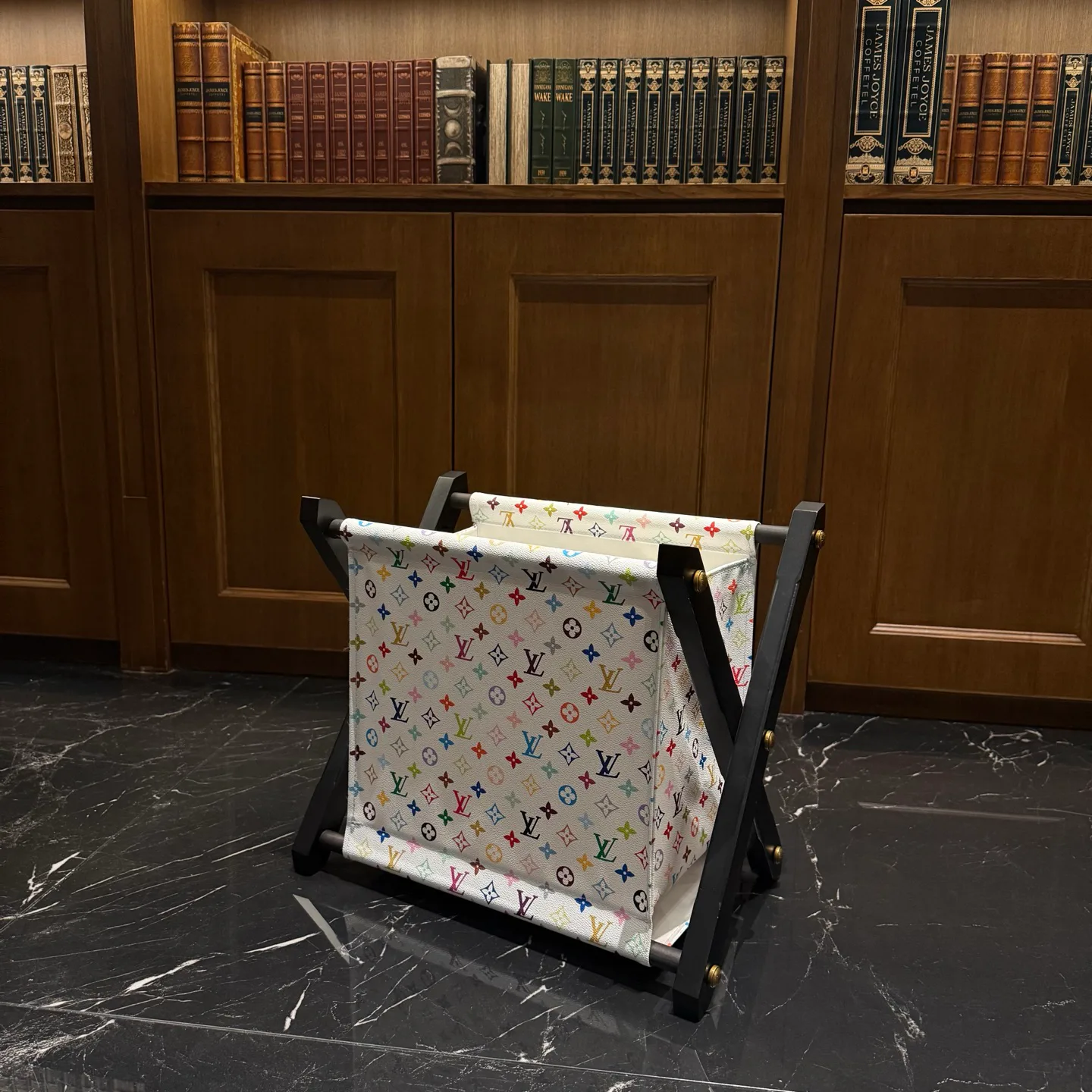 Текстиль Louis Vuitton 11272260