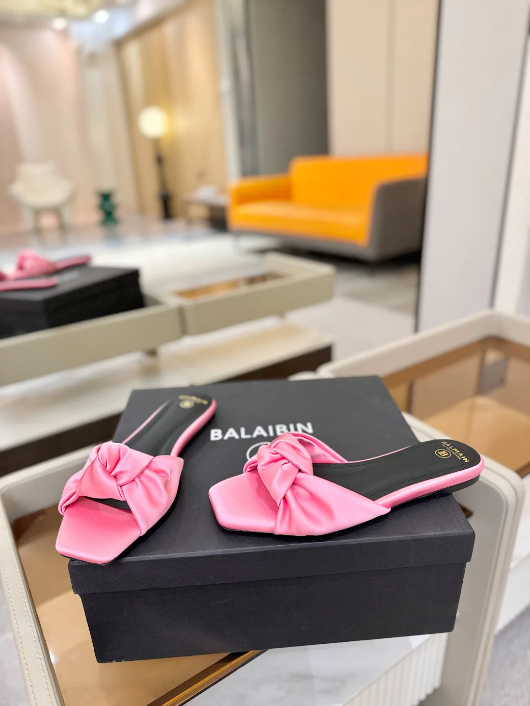 Шлепанцы Женские Balmain 841000