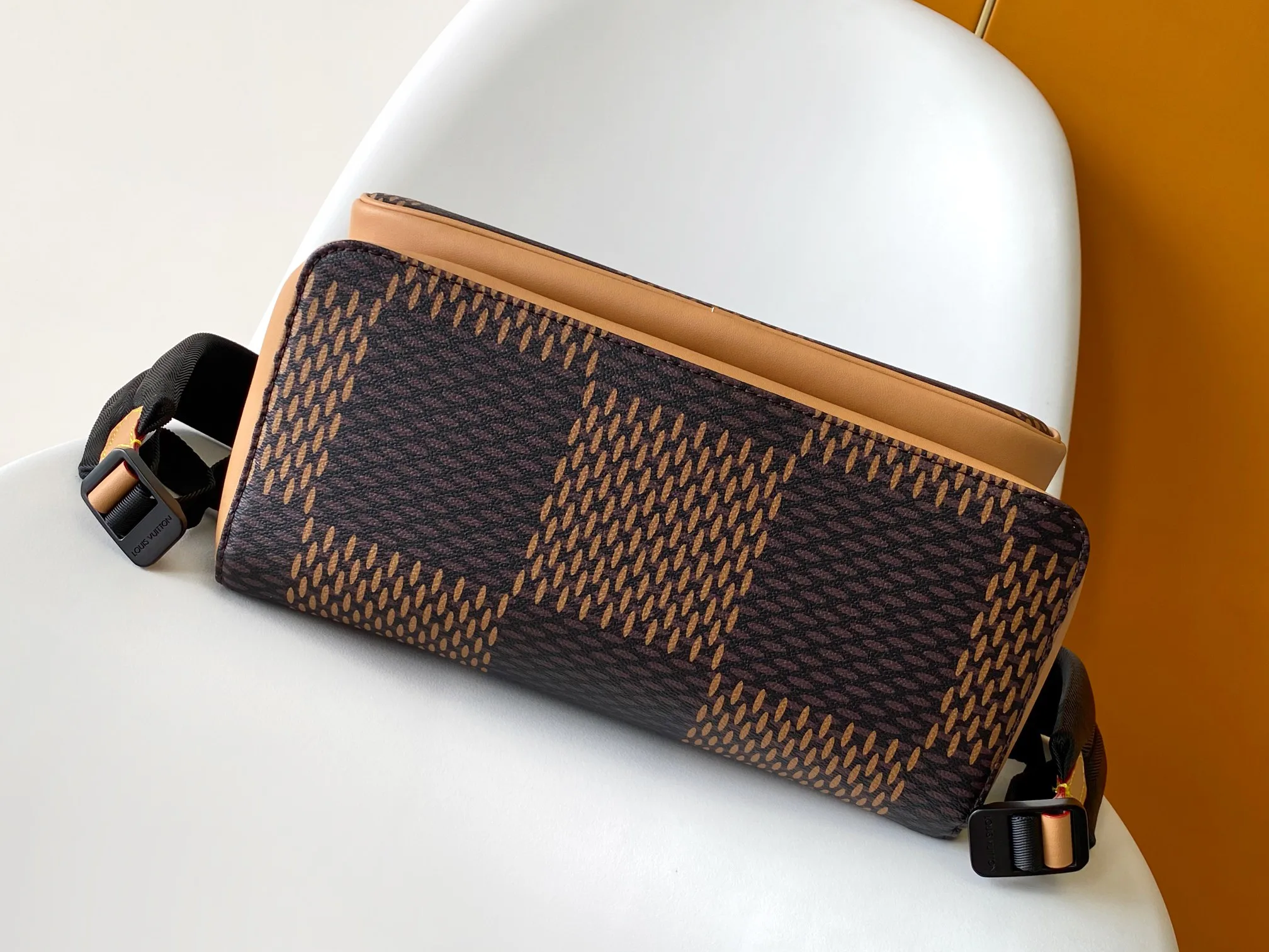 Рюкзаки Женские Louis Vuitton 3885434