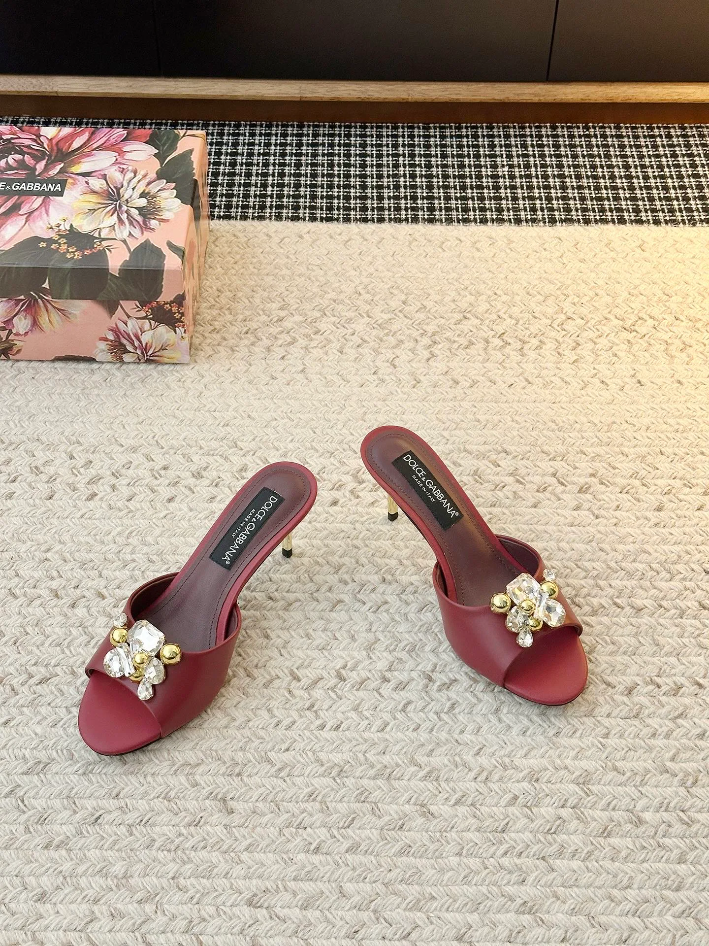 Босоножки Женские Dolce & Gabbana 11449565