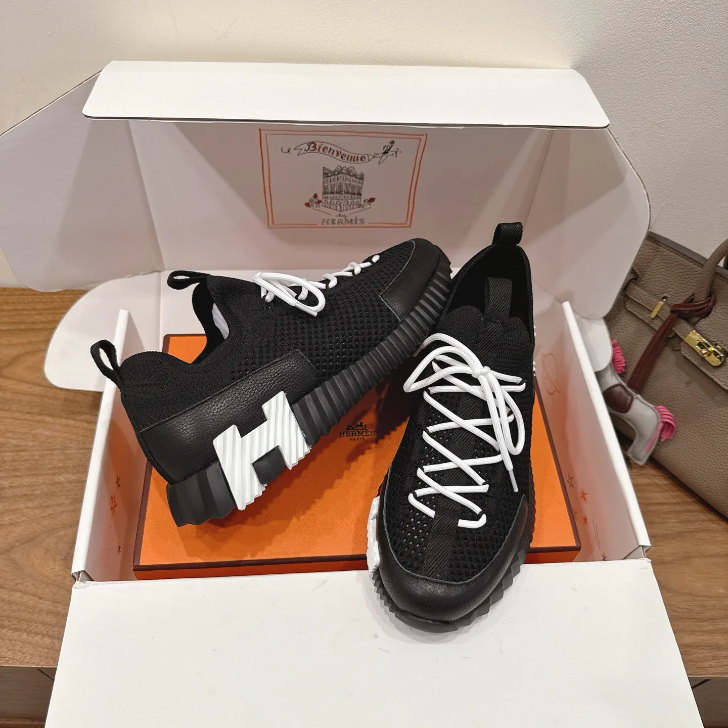Кроссовки Женские Hermes 10031742