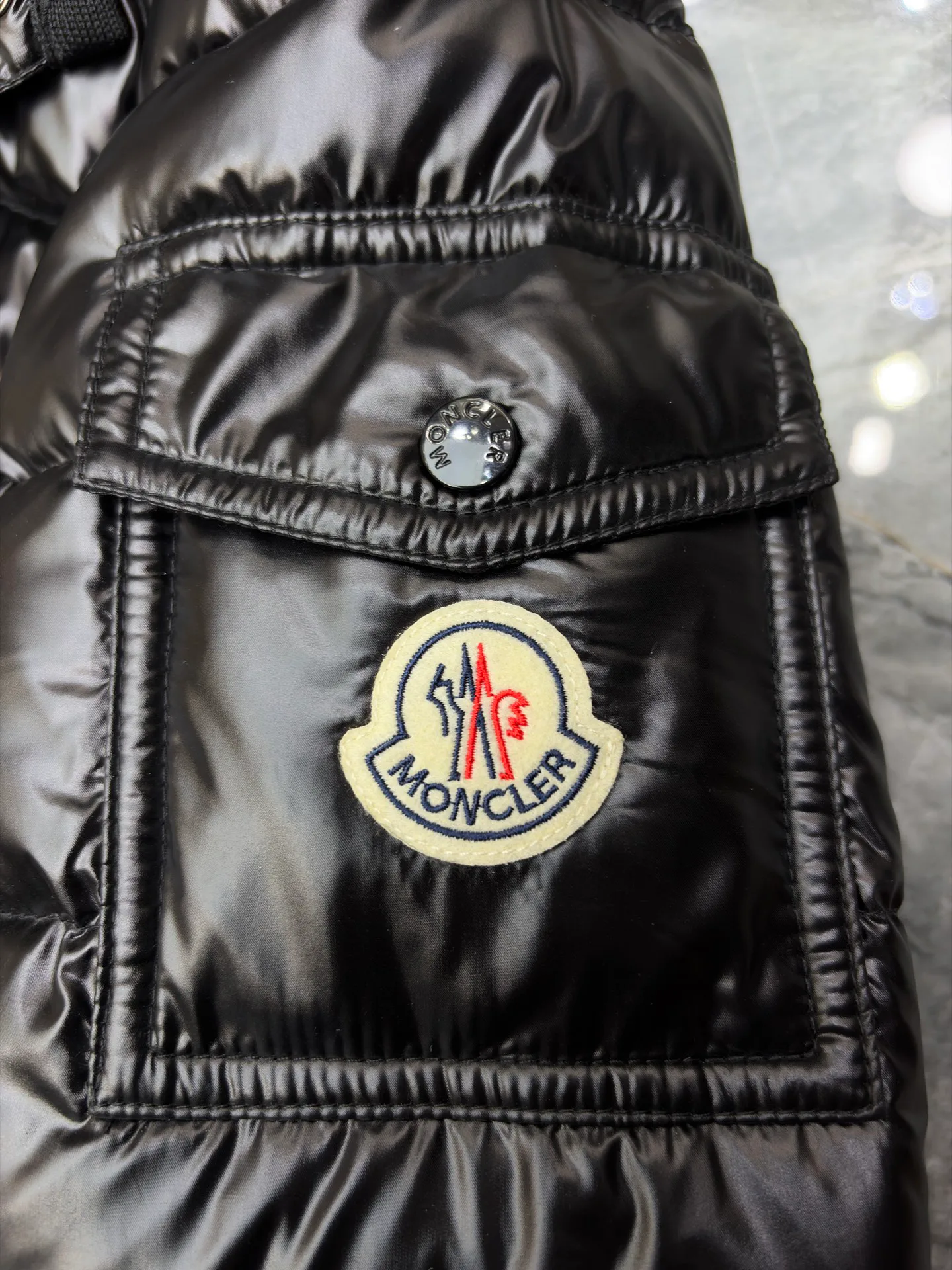 Куртки И Пуховики Женские Moncler 17568658