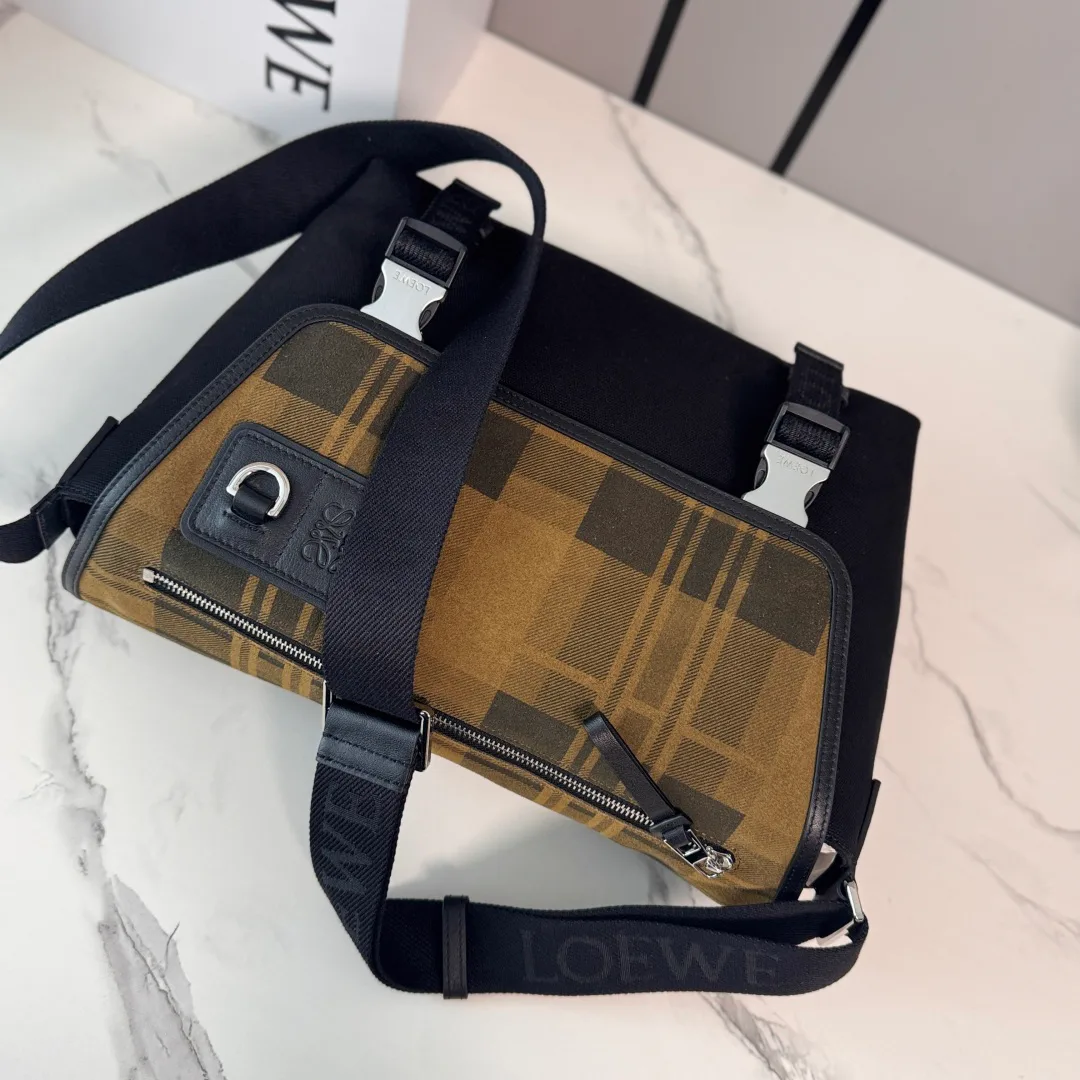Сумки На Ремне Женские Loewe 11699859