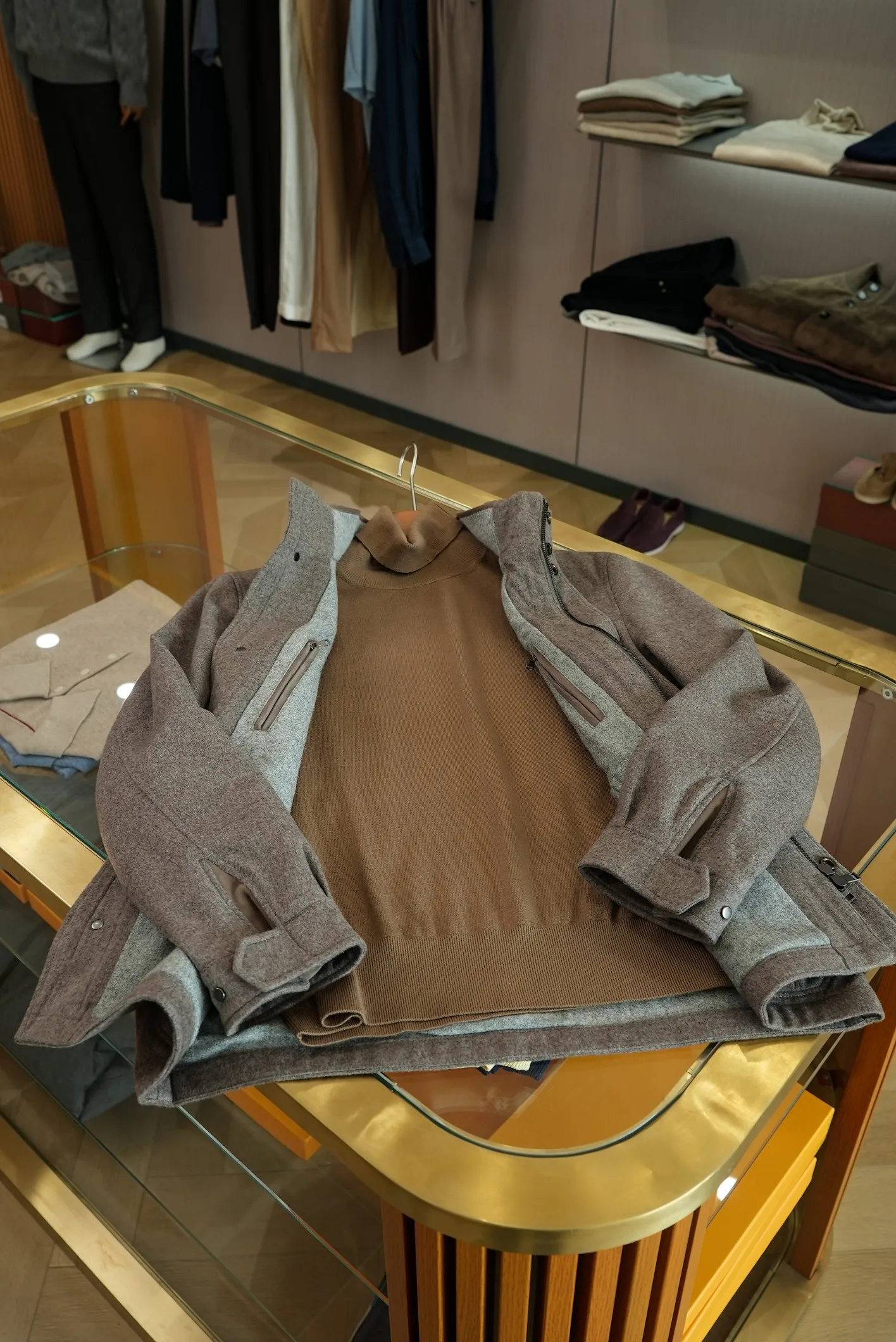 Куртки И Пуховики Мужские Moncler 10036695
