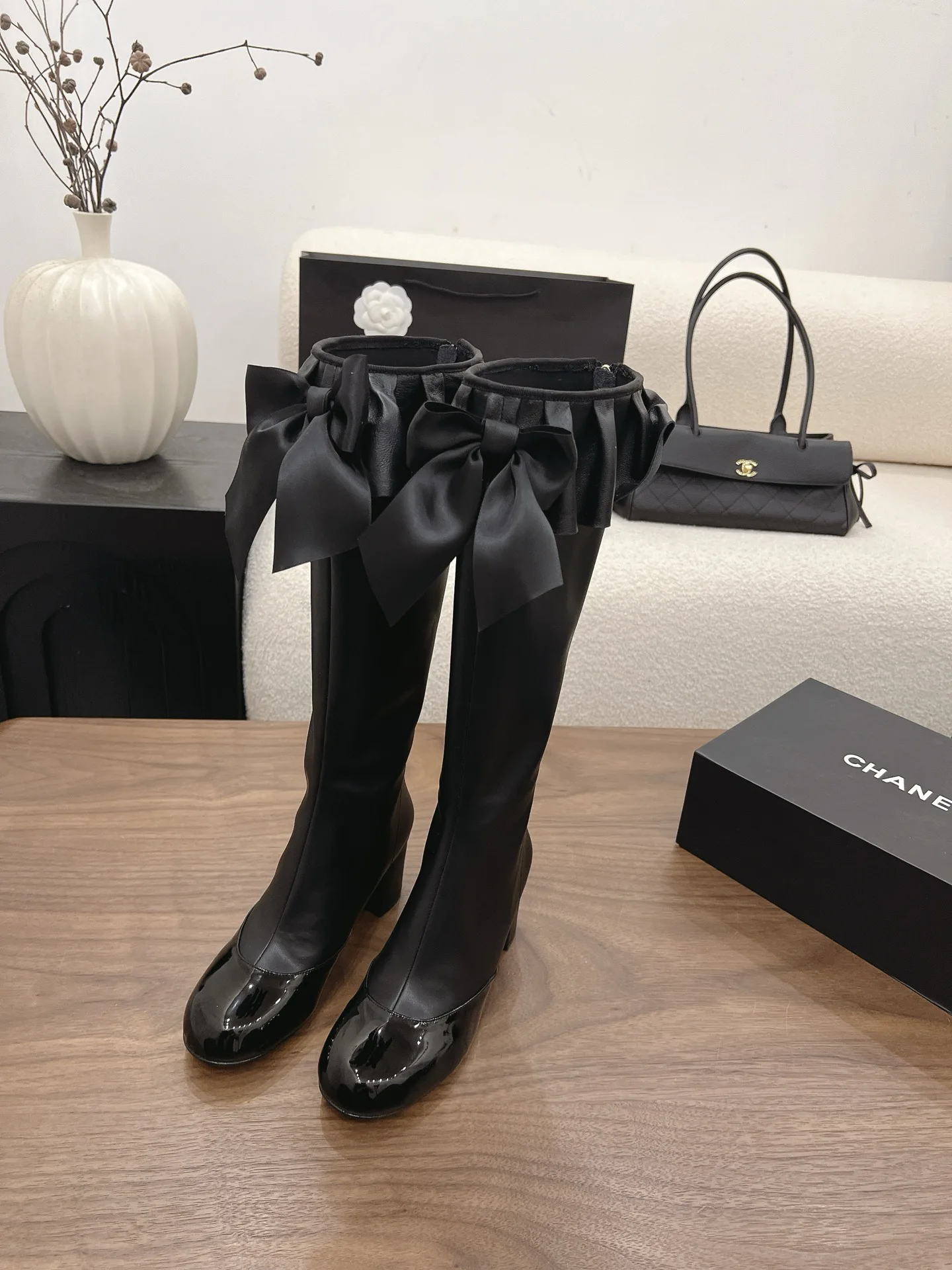 Сапоги Женские Chanel 17749584