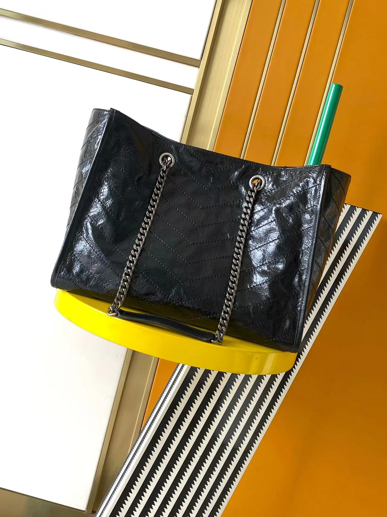Классические Сумки Женские Saint Laurent 17629557
