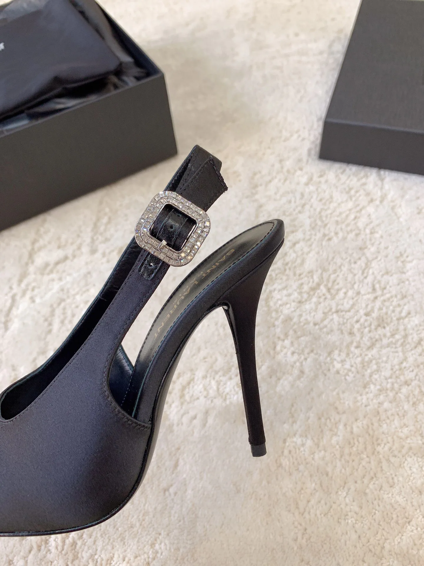 Туфли Женские Saint Laurent 4348548