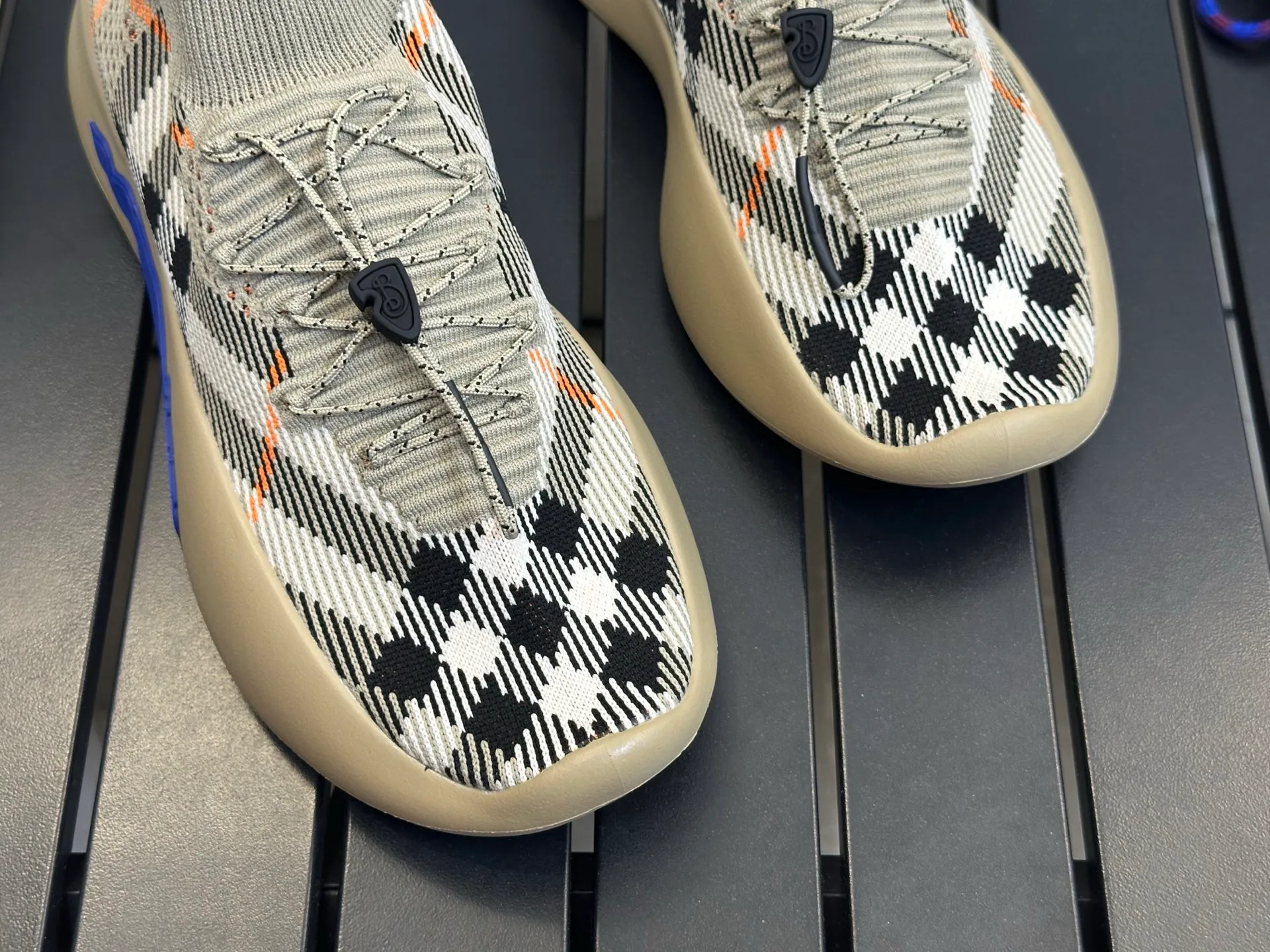 Кроссовки Мужские Burberry 17420320