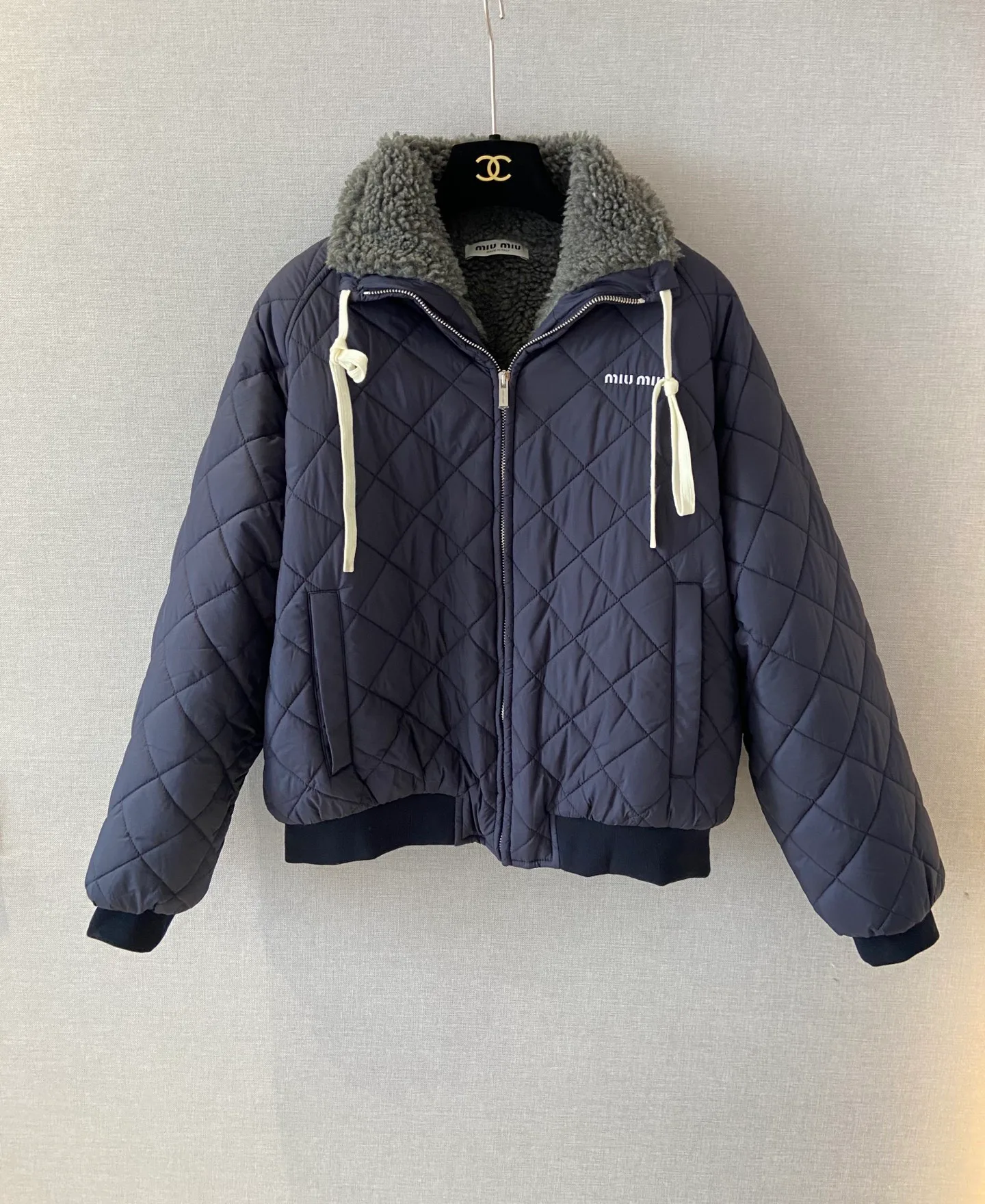 Куртки И Пуховики Женские Miu Miu 19919595