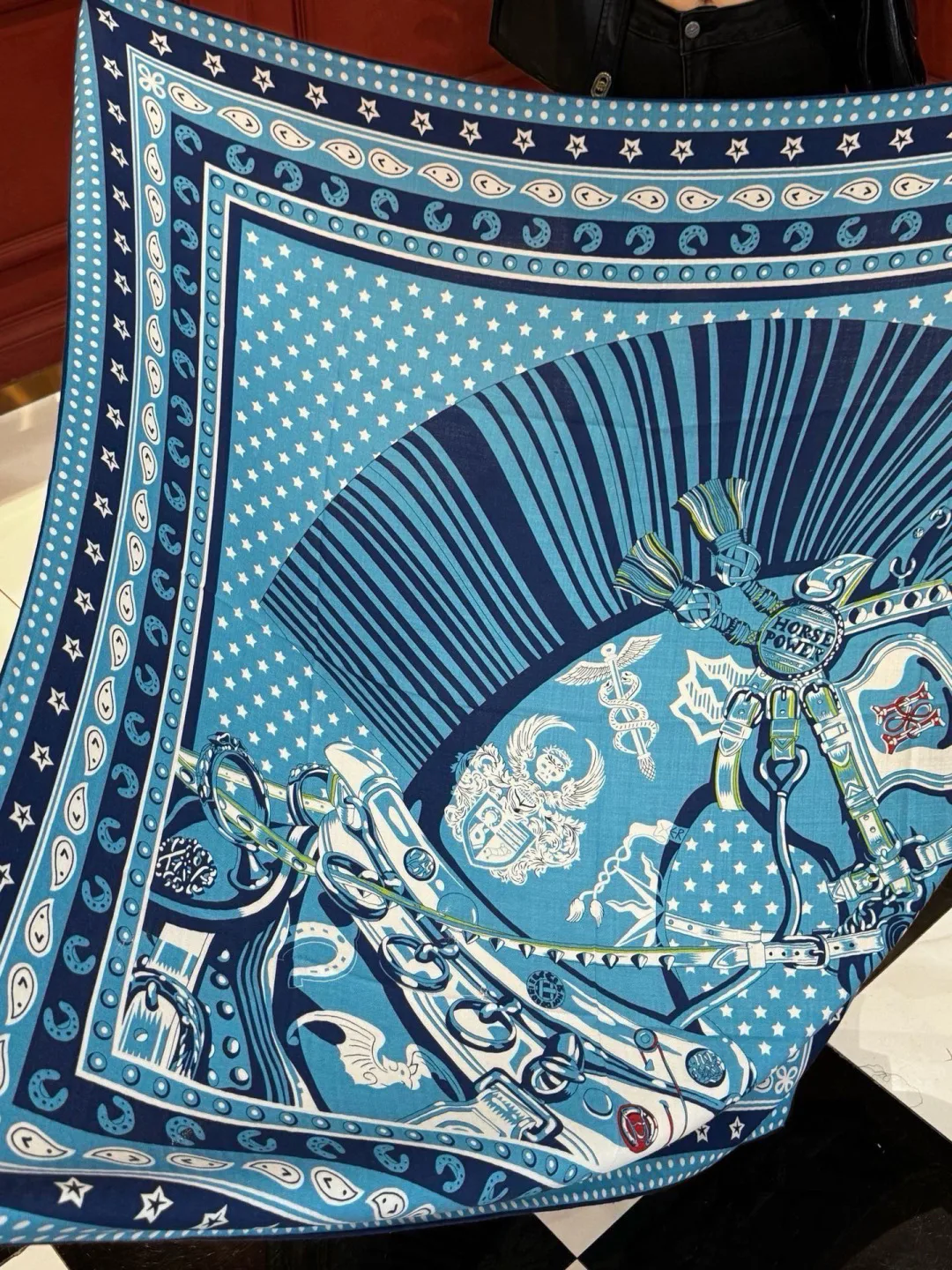 Платки Hermes 18322217