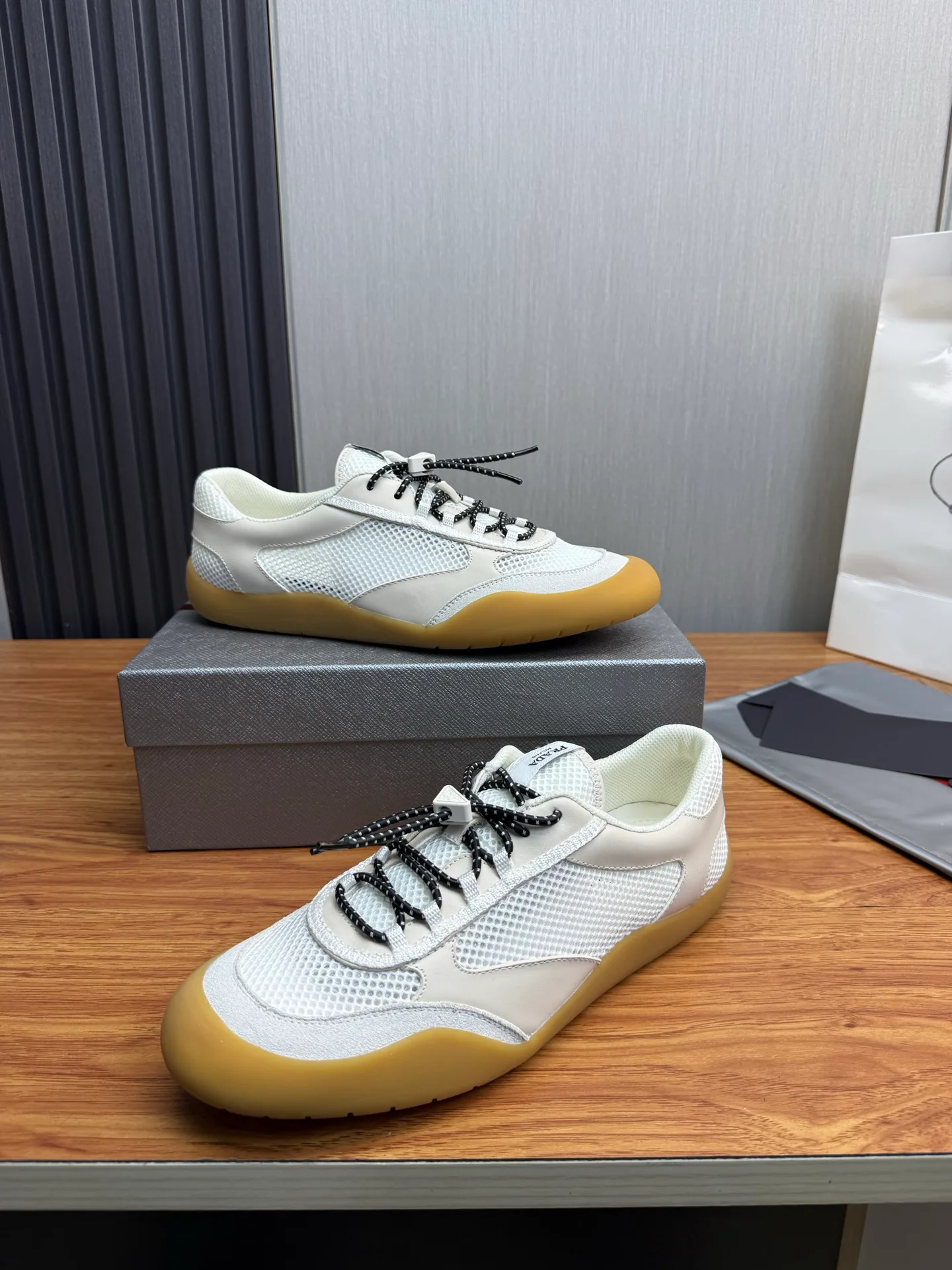 Кроссовки Мужские Prada 13241529