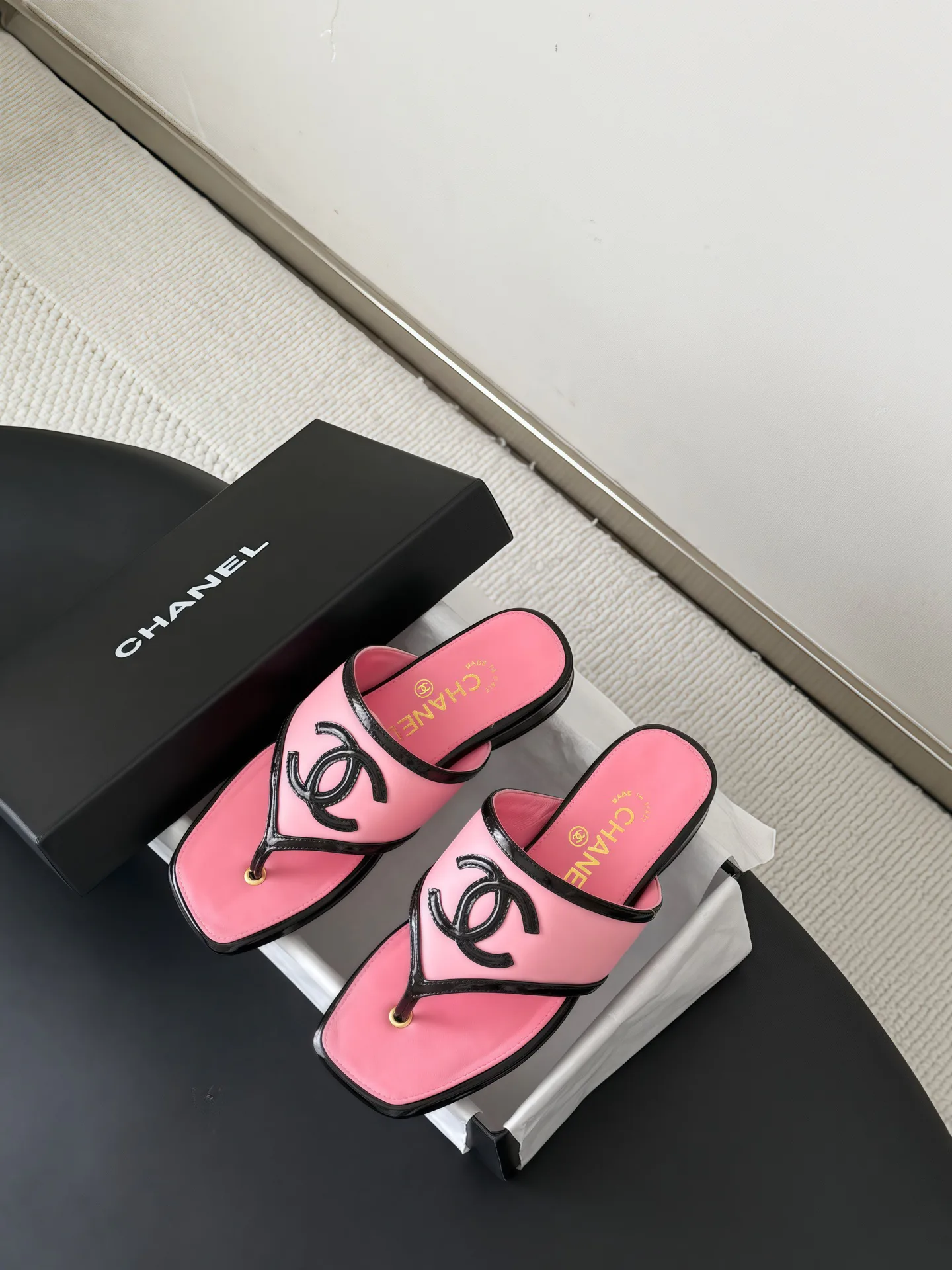 Шлепанцы Женские Chanel 17526757