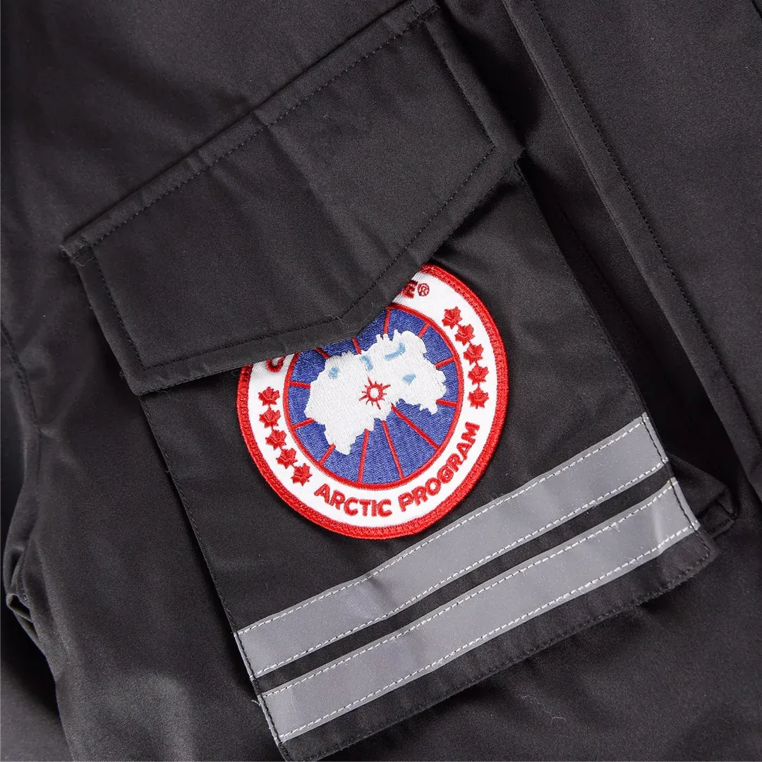 Куртки И Пуховики Женские Canada Goose 4963559
