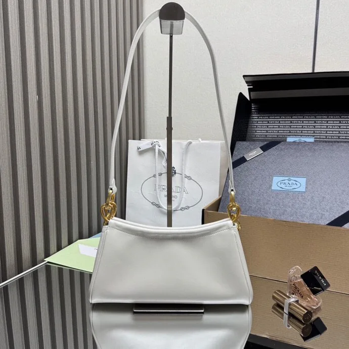 Классические Сумки Женские Prada 5063862