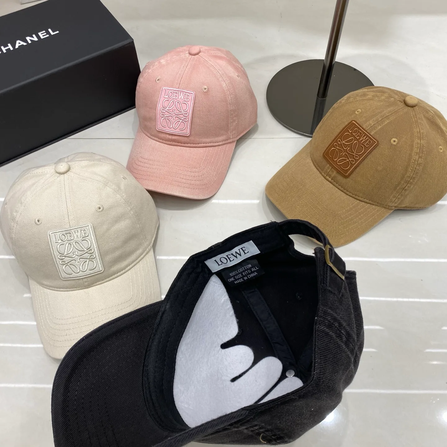 Головные Уборы Loewe 13540982