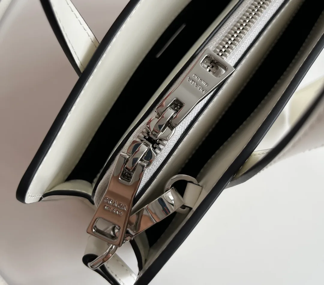 Сумки На Ремне Женские Prada 6949