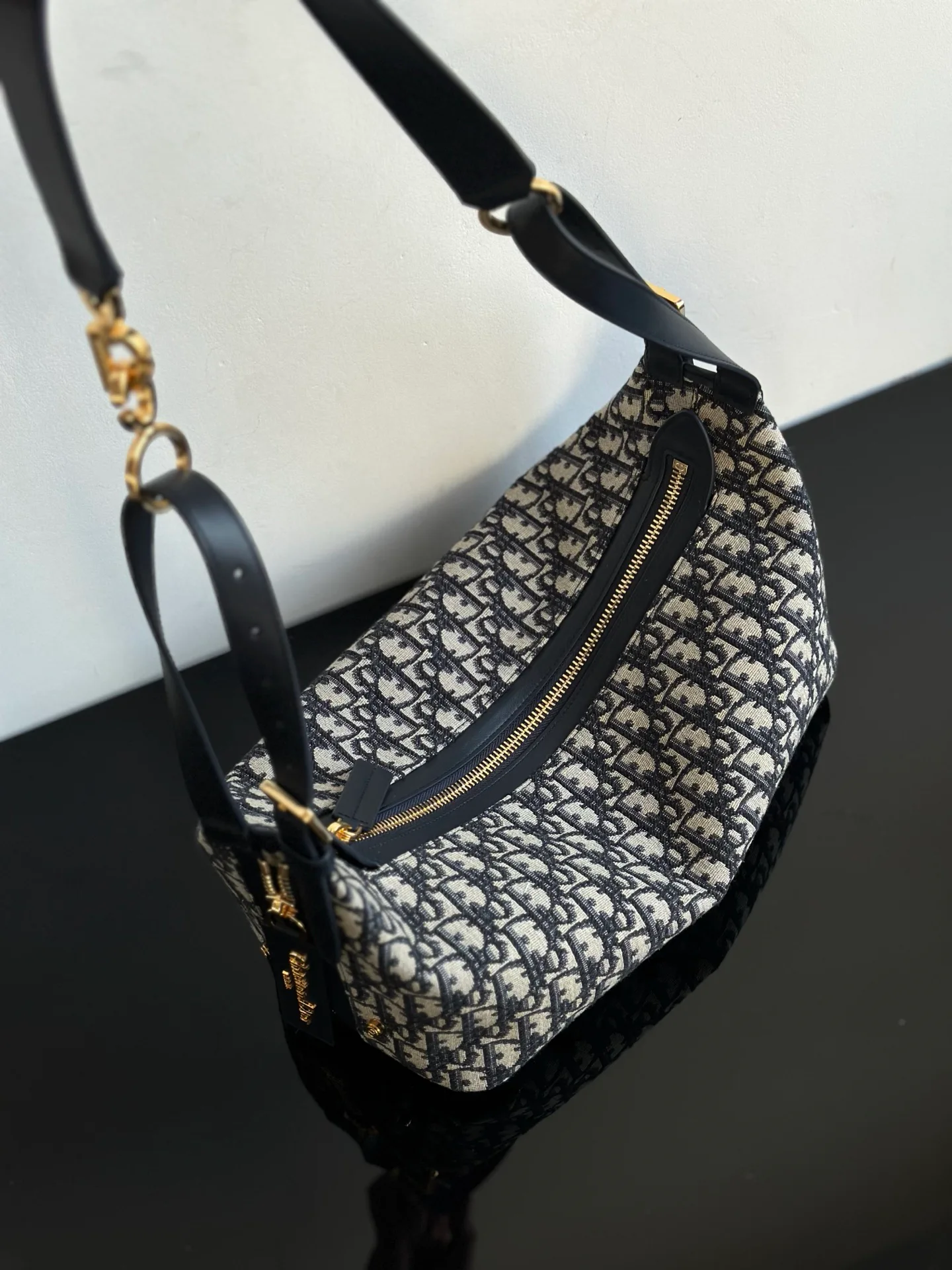 Классические Сумки Женские Christian Dior 11564911