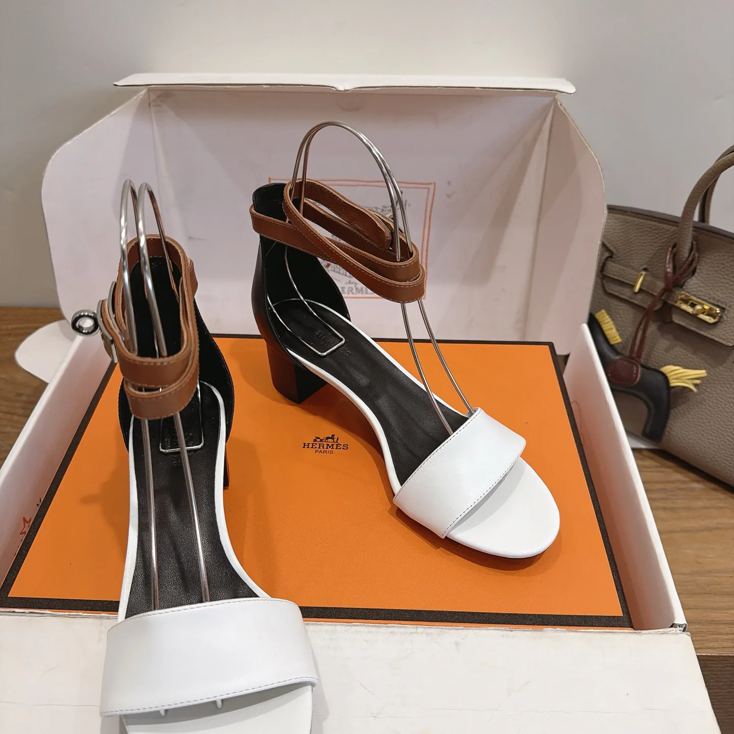 Босоножки Женские Hermes 17818331