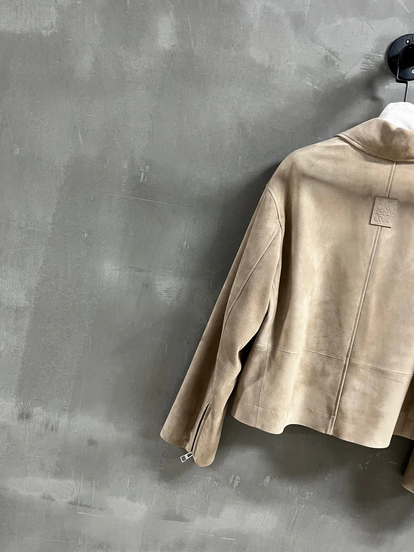 Кожаные Куртки И Дублёнки Женские Loewe 10783263